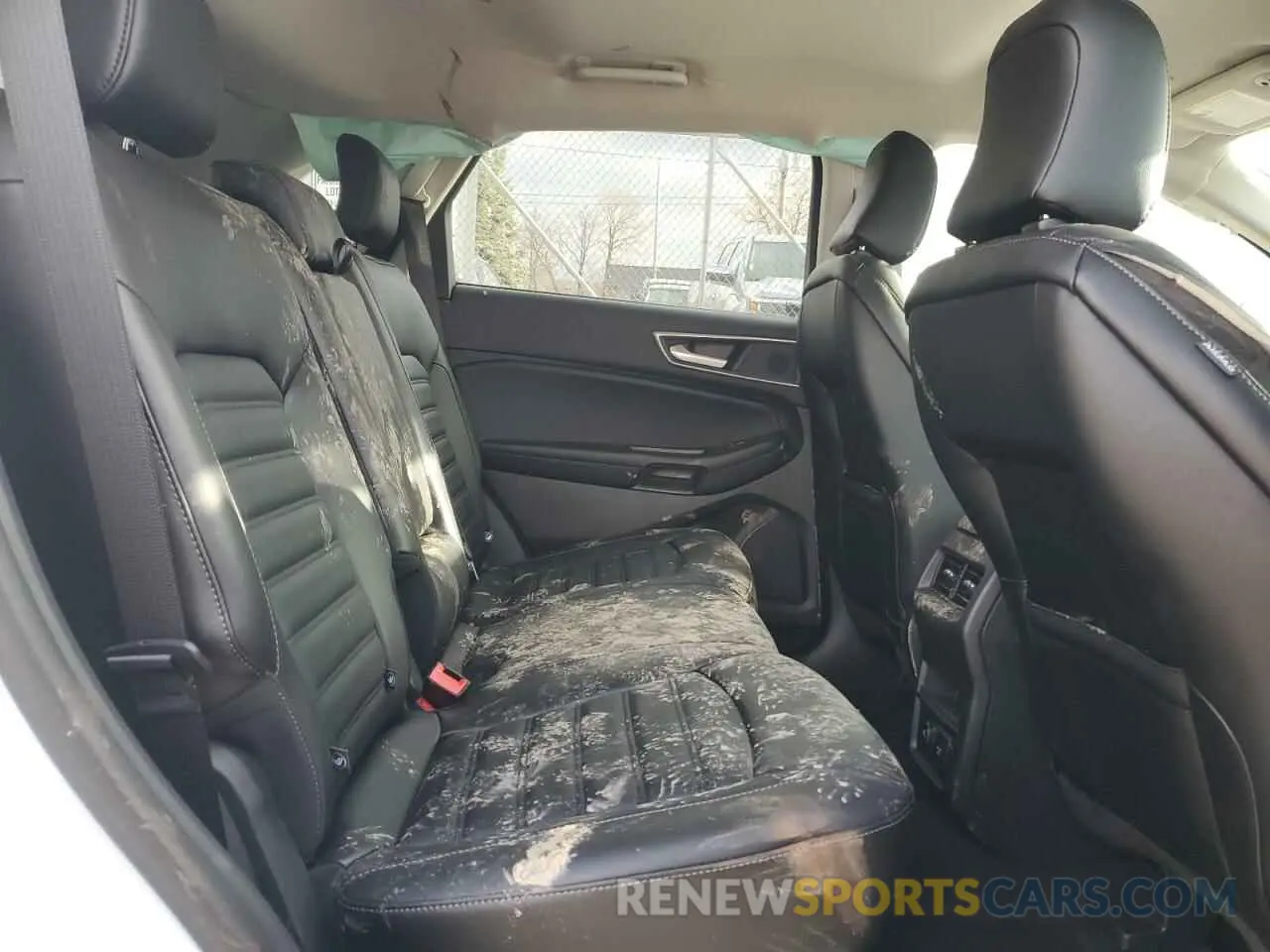 11 Фотография поврежденного автомобиля 2FMPK4J95RBB14757 FORD EDGE 2024