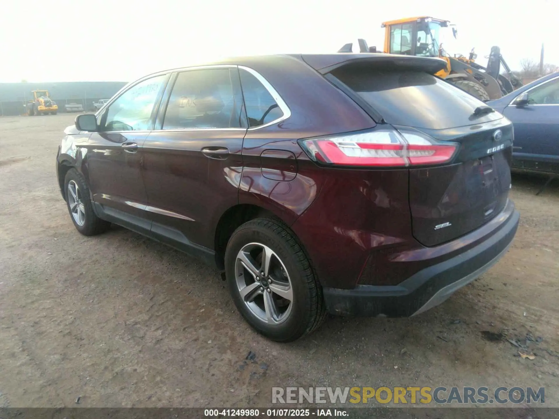 3 Photograph of a damaged car 2FMPK4J96RBA08415 FORD EDGE 2024
