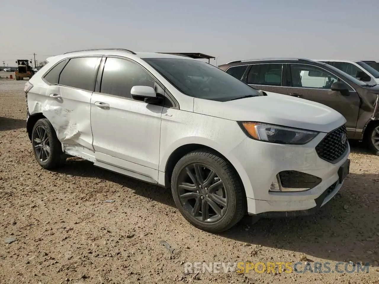 4 Фотография поврежденного автомобиля 2FMPK4J96RBA12917 FORD EDGE 2024