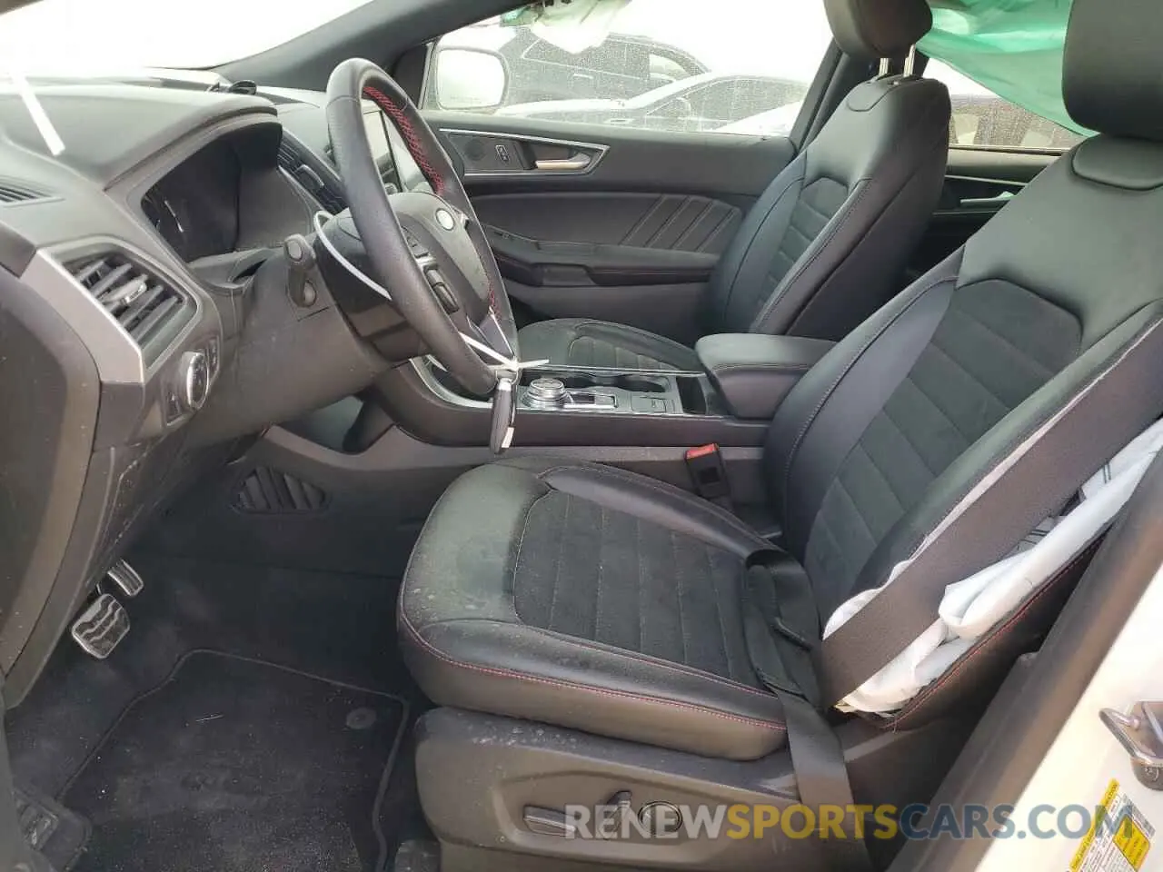 7 Фотография поврежденного автомобиля 2FMPK4J96RBA12917 FORD EDGE 2024