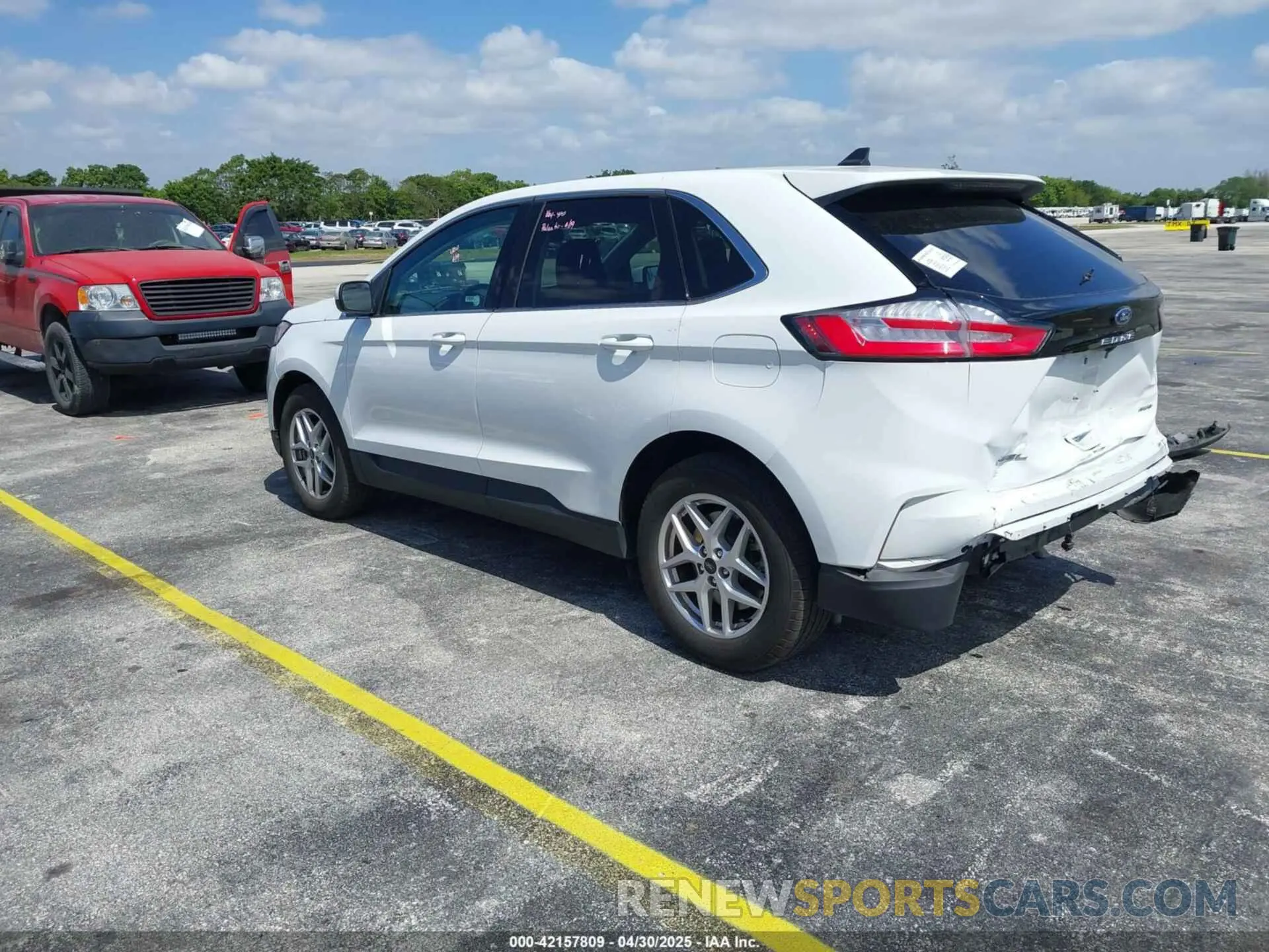 3 Фотография поврежденного автомобиля 2FMPK4J96RBA77816 FORD EDGE 2024