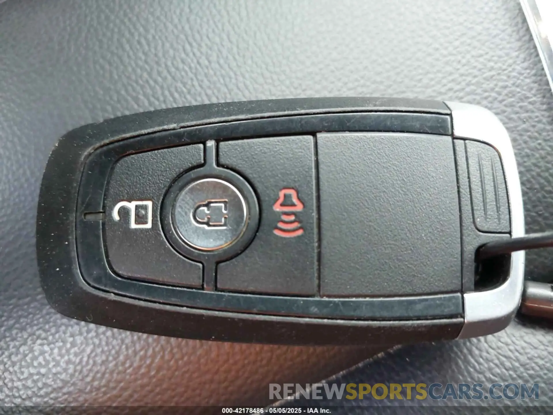 11 Photograph of a damaged car 2FMPK4J97RBA47529 FORD EDGE 2024