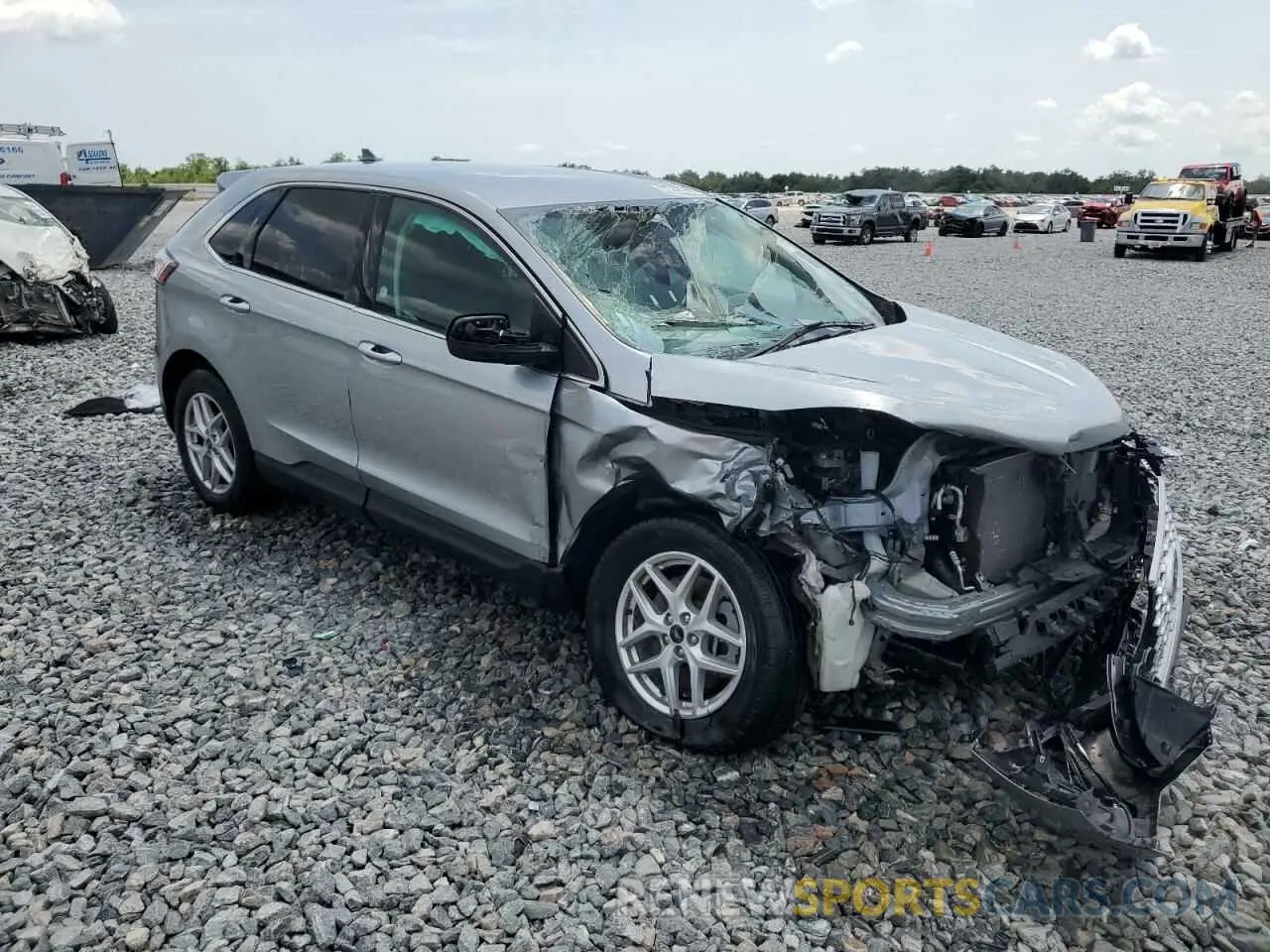 4 Photograph of a damaged car 2FMPK4J97RBA75900 FORD EDGE 2024