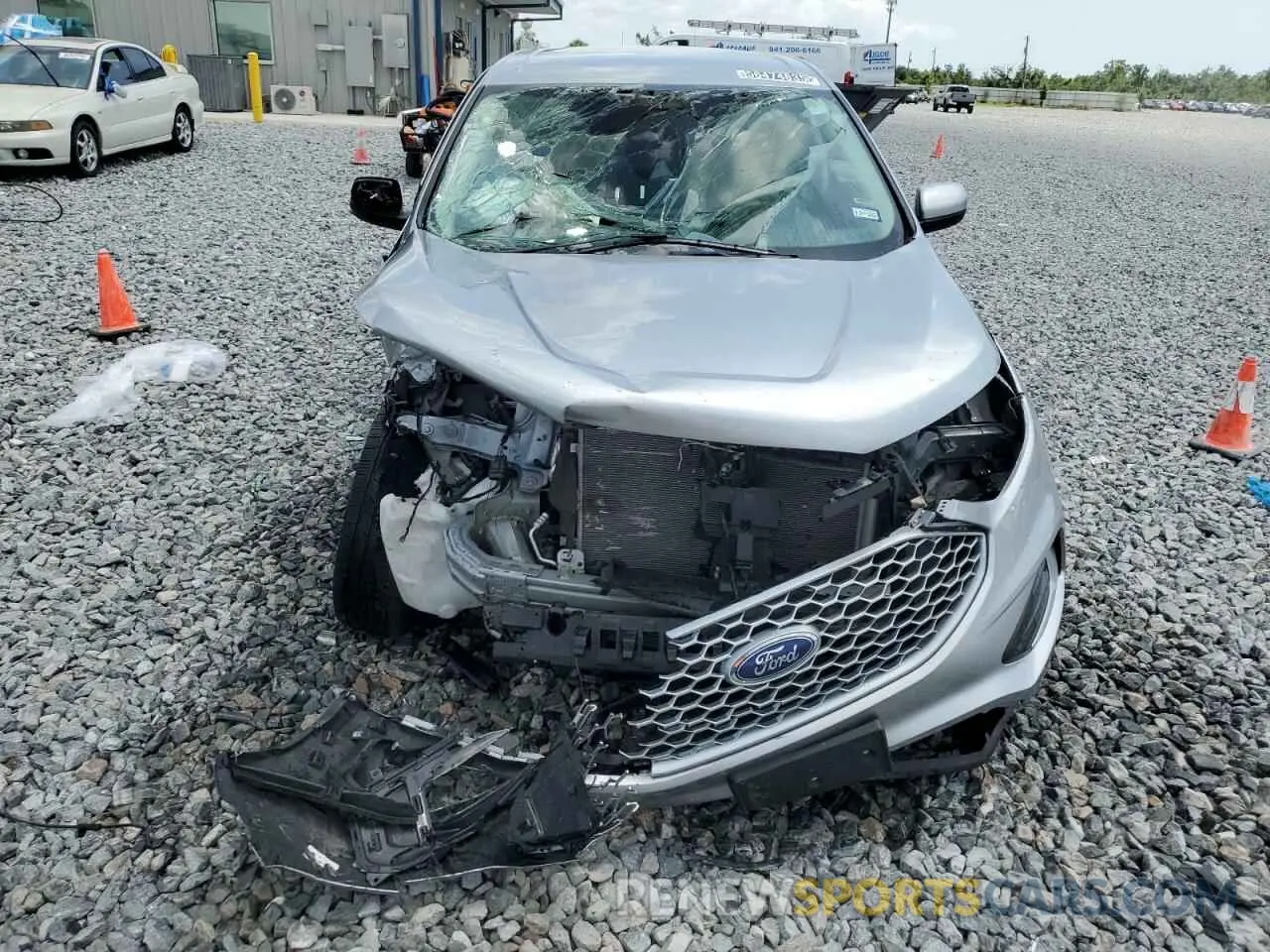 5 Photograph of a damaged car 2FMPK4J97RBA75900 FORD EDGE 2024