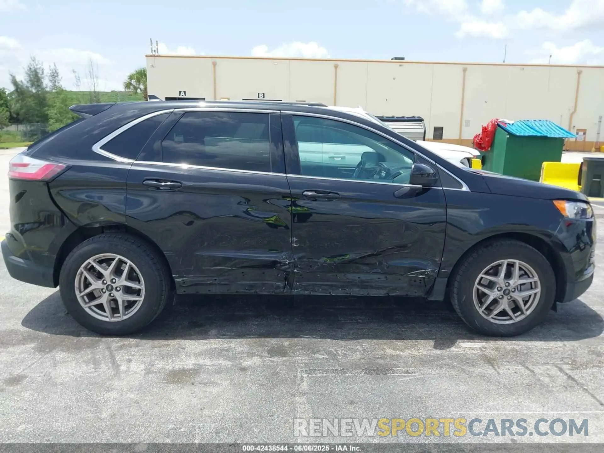 6 Фотография поврежденного автомобиля 2FMPK4J97RBA94298 FORD EDGE 2024