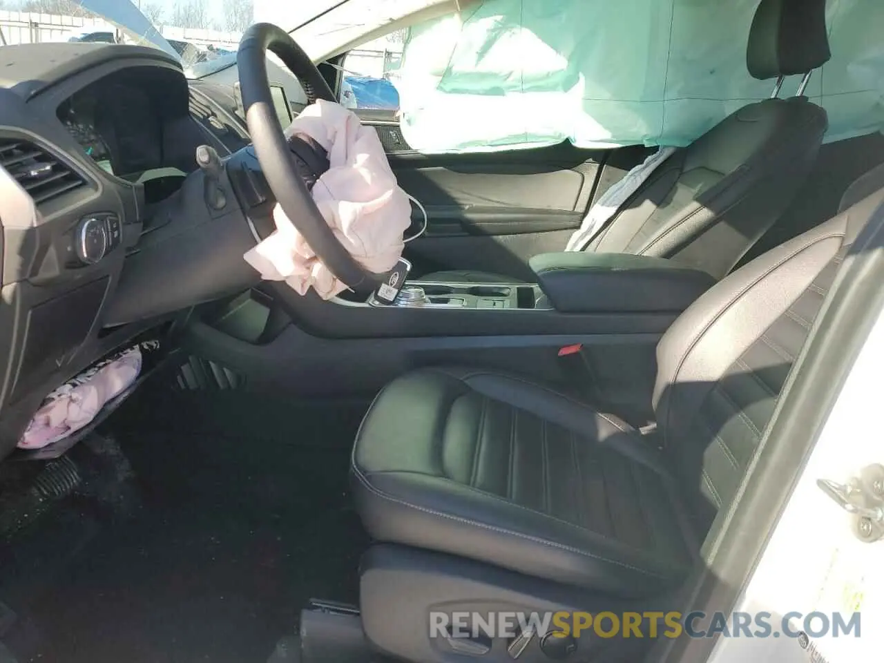 7 Photograph of a damaged car 2FMPK4J98RBB22156 FORD EDGE 2024