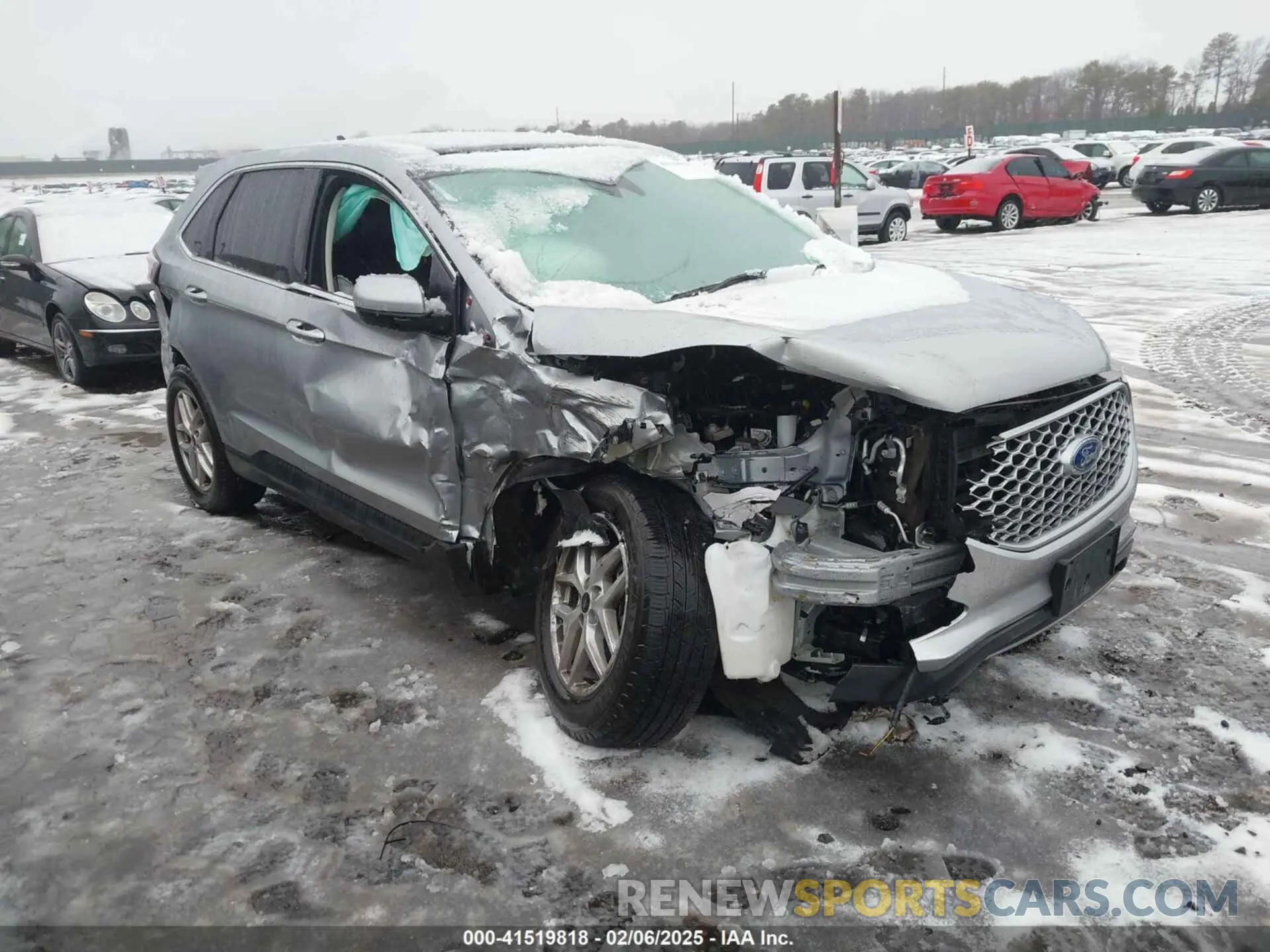 1 Photograph of a damaged car 2FMPK4J98RBB28362 FORD EDGE 2024