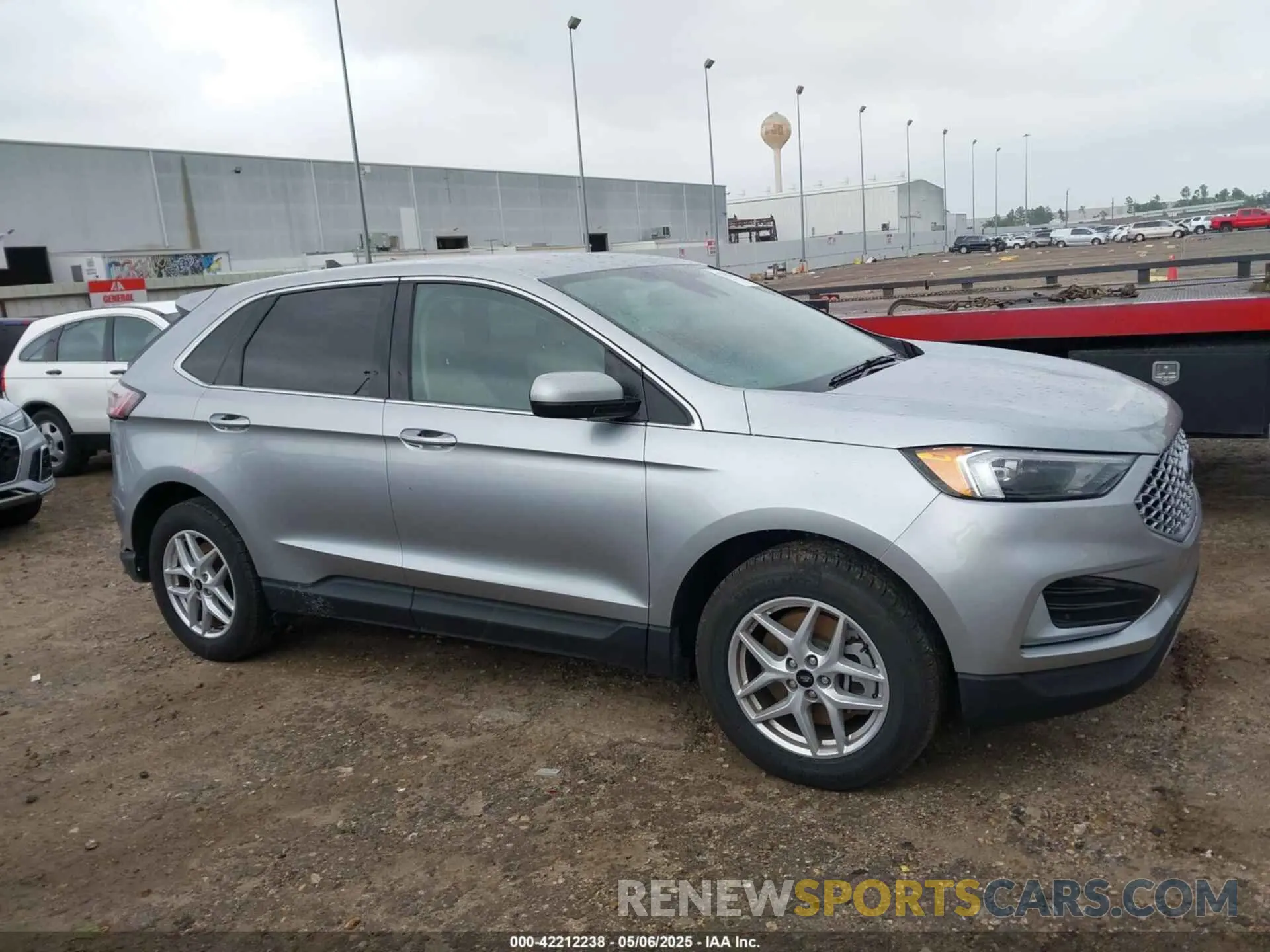 14 Photograph of a damaged car 2FMPK4J99RBA49668 FORD EDGE 2024