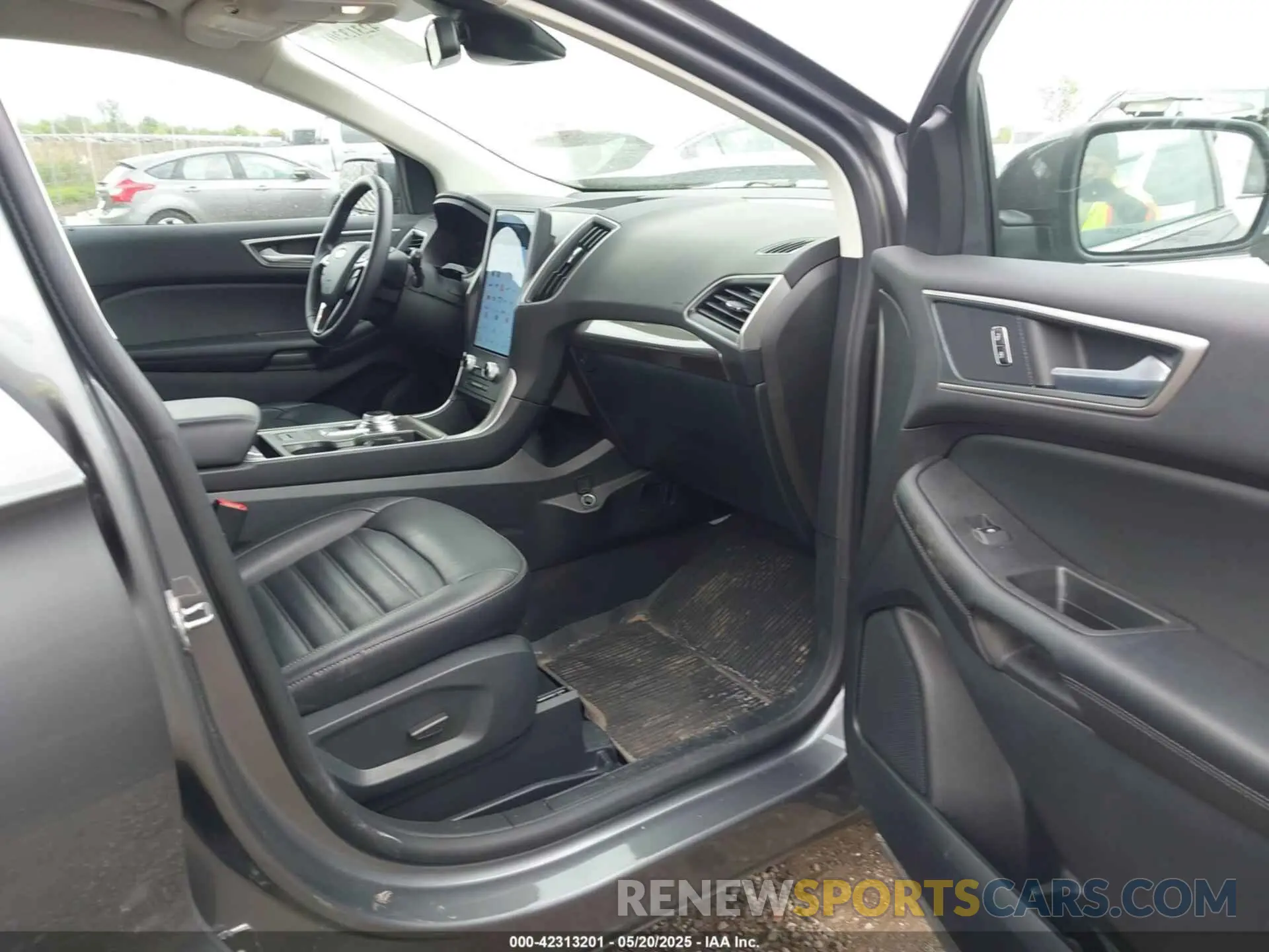 5 Фотография поврежденного автомобиля 2FMPK4J99RBB04992 FORD EDGE 2024