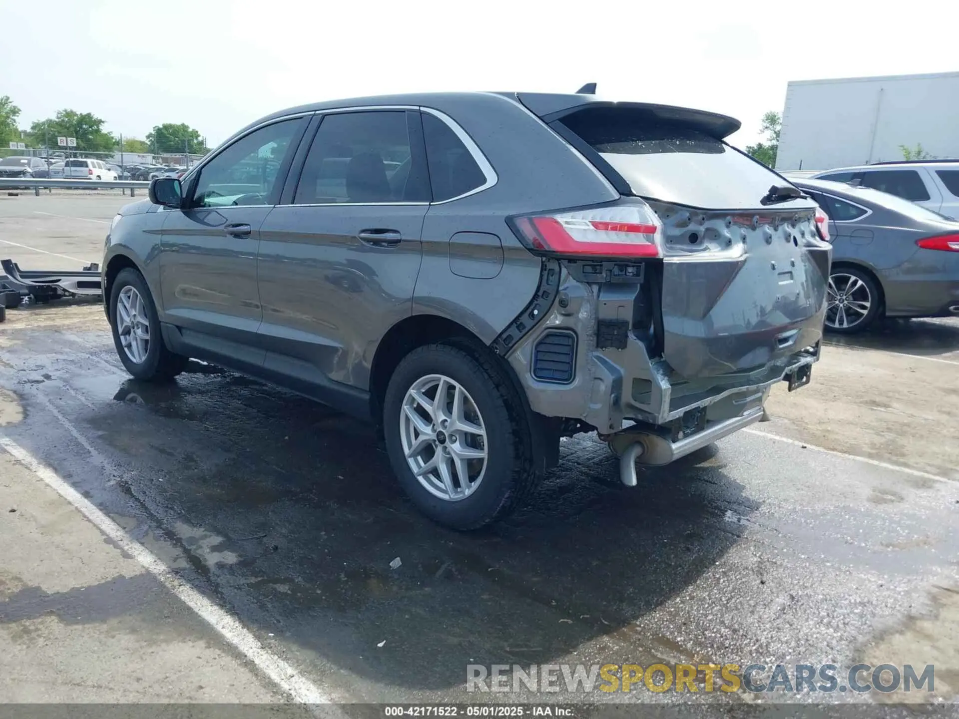 3 Фотография поврежденного автомобиля 2FMPK4J99RBB15264 FORD EDGE 2024