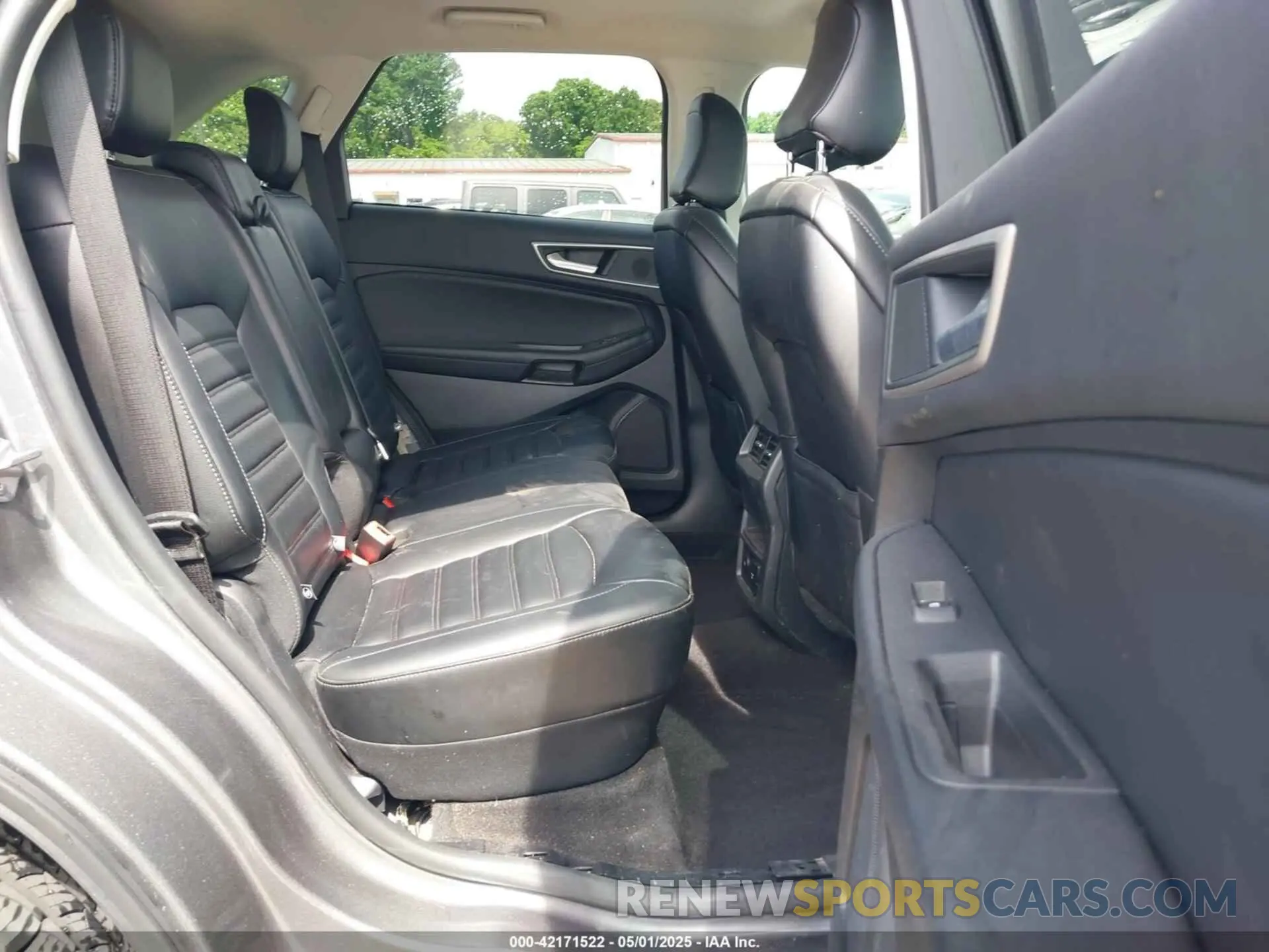 8 Фотография поврежденного автомобиля 2FMPK4J99RBB15264 FORD EDGE 2024