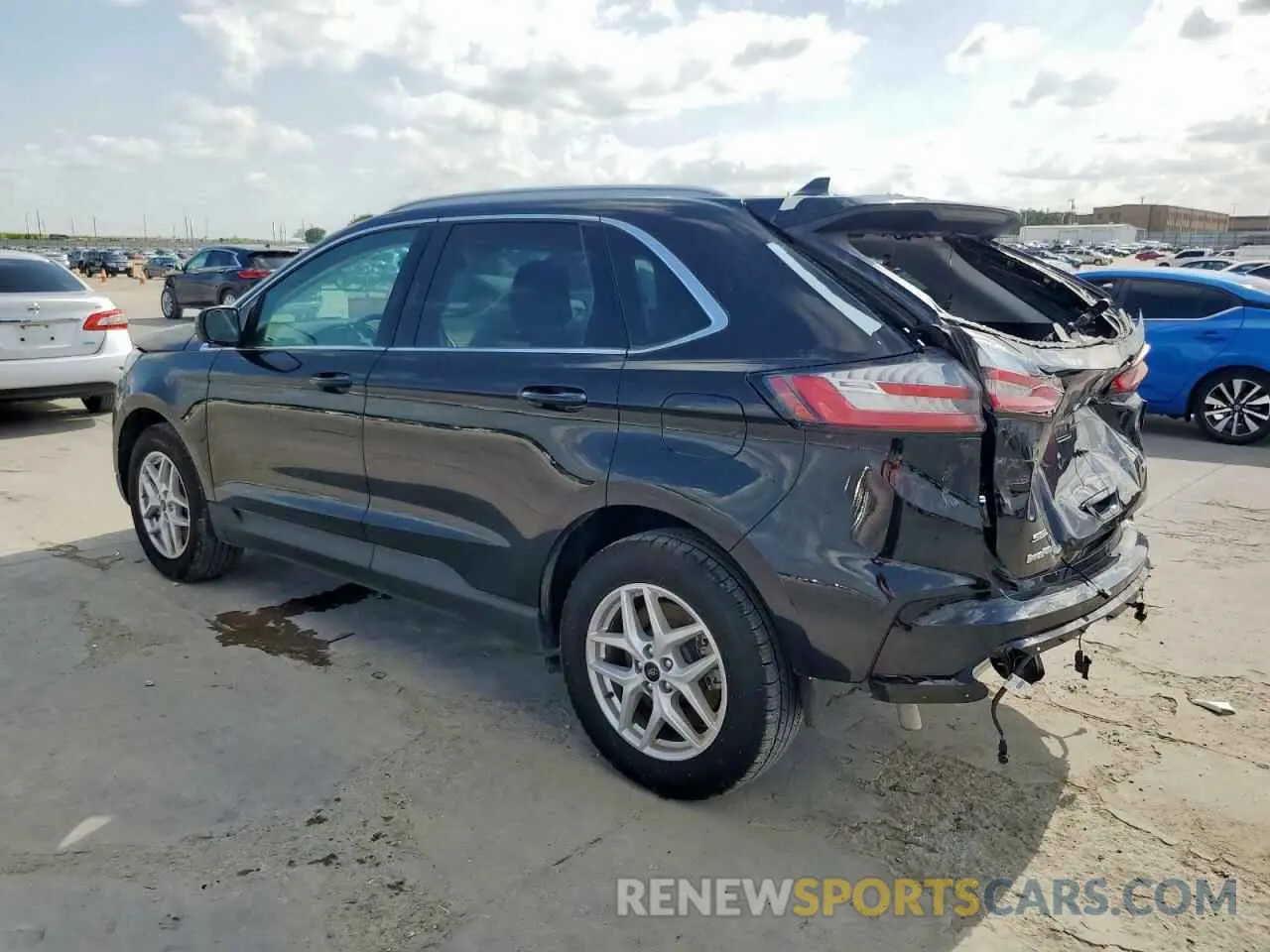 2 Photograph of a damaged car 2FMPK4J9XRBA27341 FORD EDGE 2024