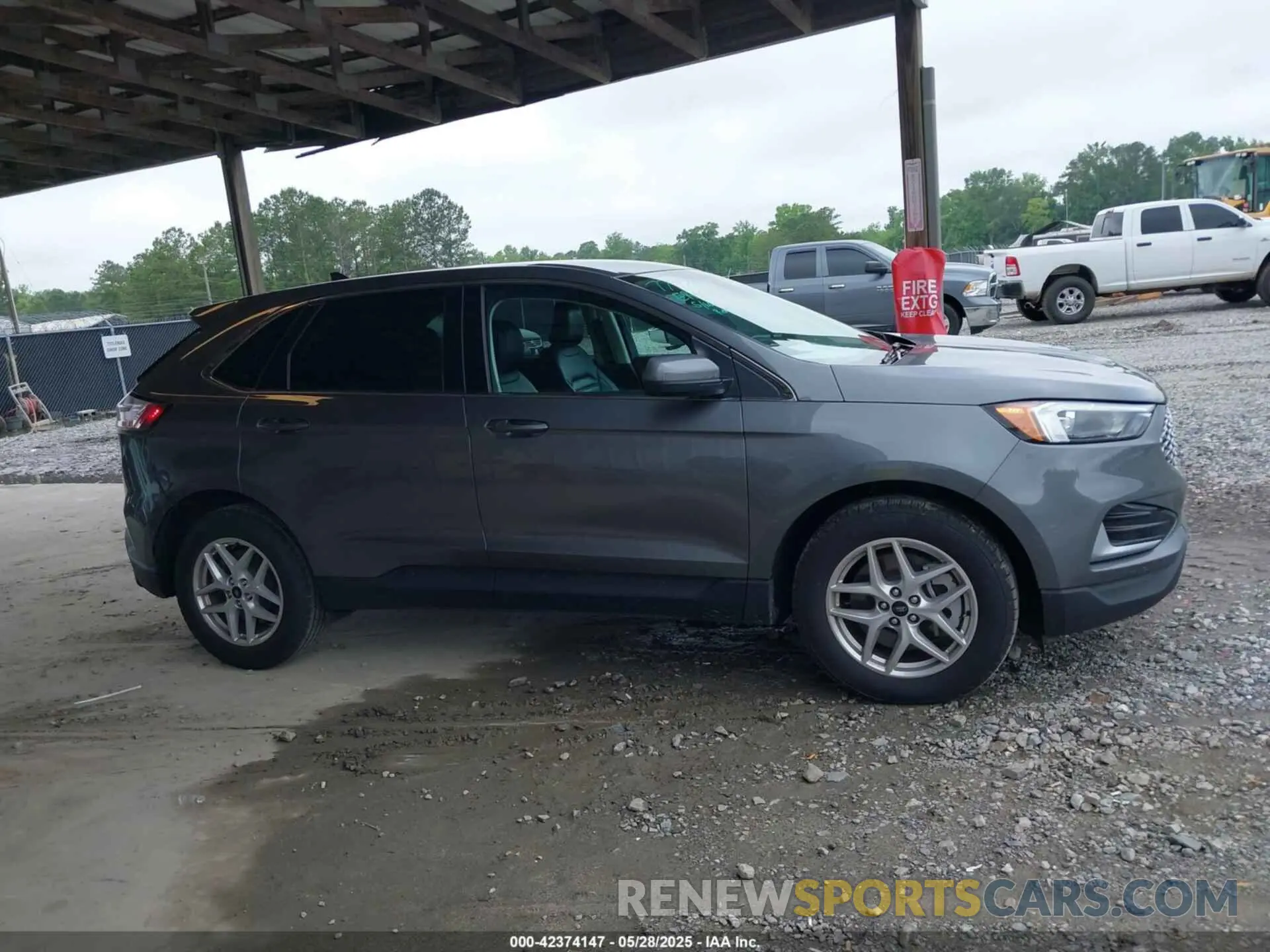 13 Фотография поврежденного автомобиля 2FMPK4J9XRBA49985 FORD EDGE 2024
