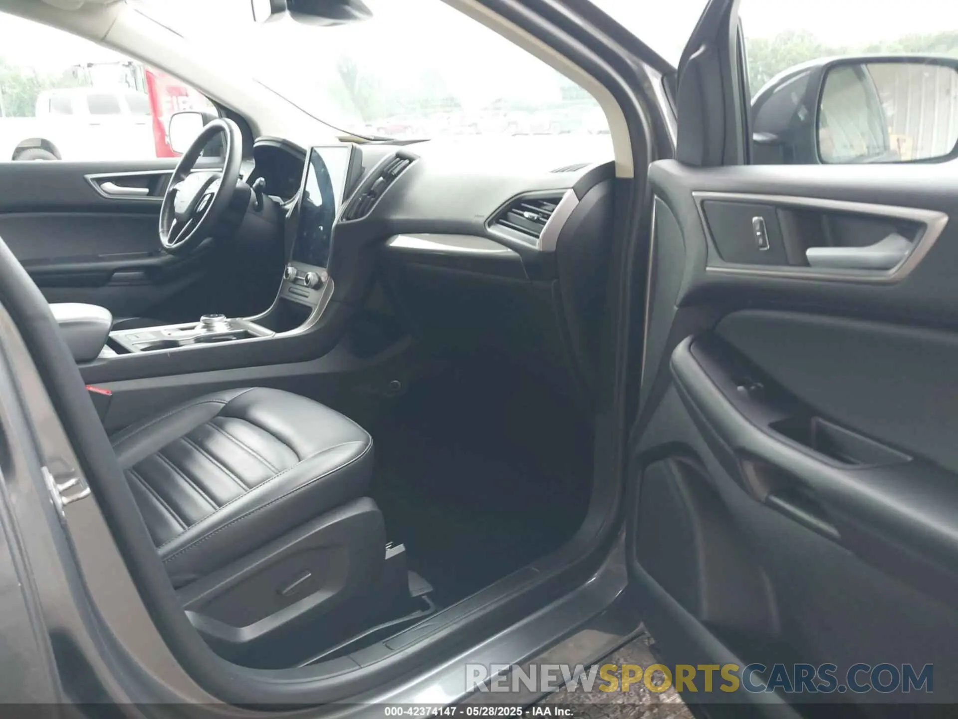 5 Фотография поврежденного автомобиля 2FMPK4J9XRBA49985 FORD EDGE 2024