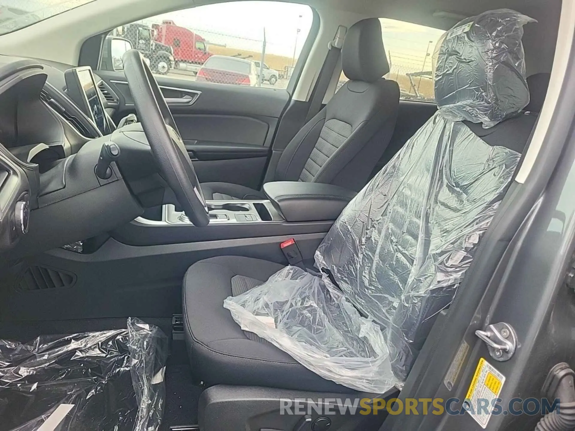 12 Photograph of a damaged car 2FMPK4J9XRBA51820 FORD EDGE 2024