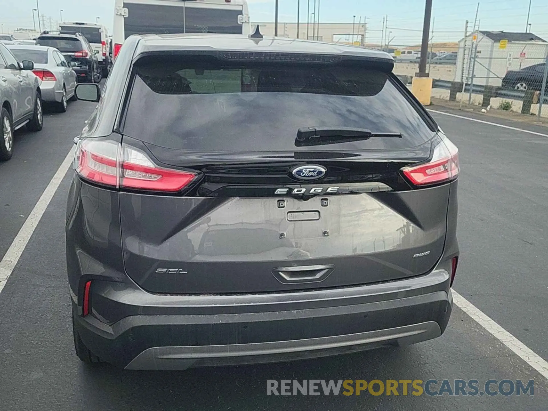 9 Photograph of a damaged car 2FMPK4J9XRBA51820 FORD EDGE 2024
