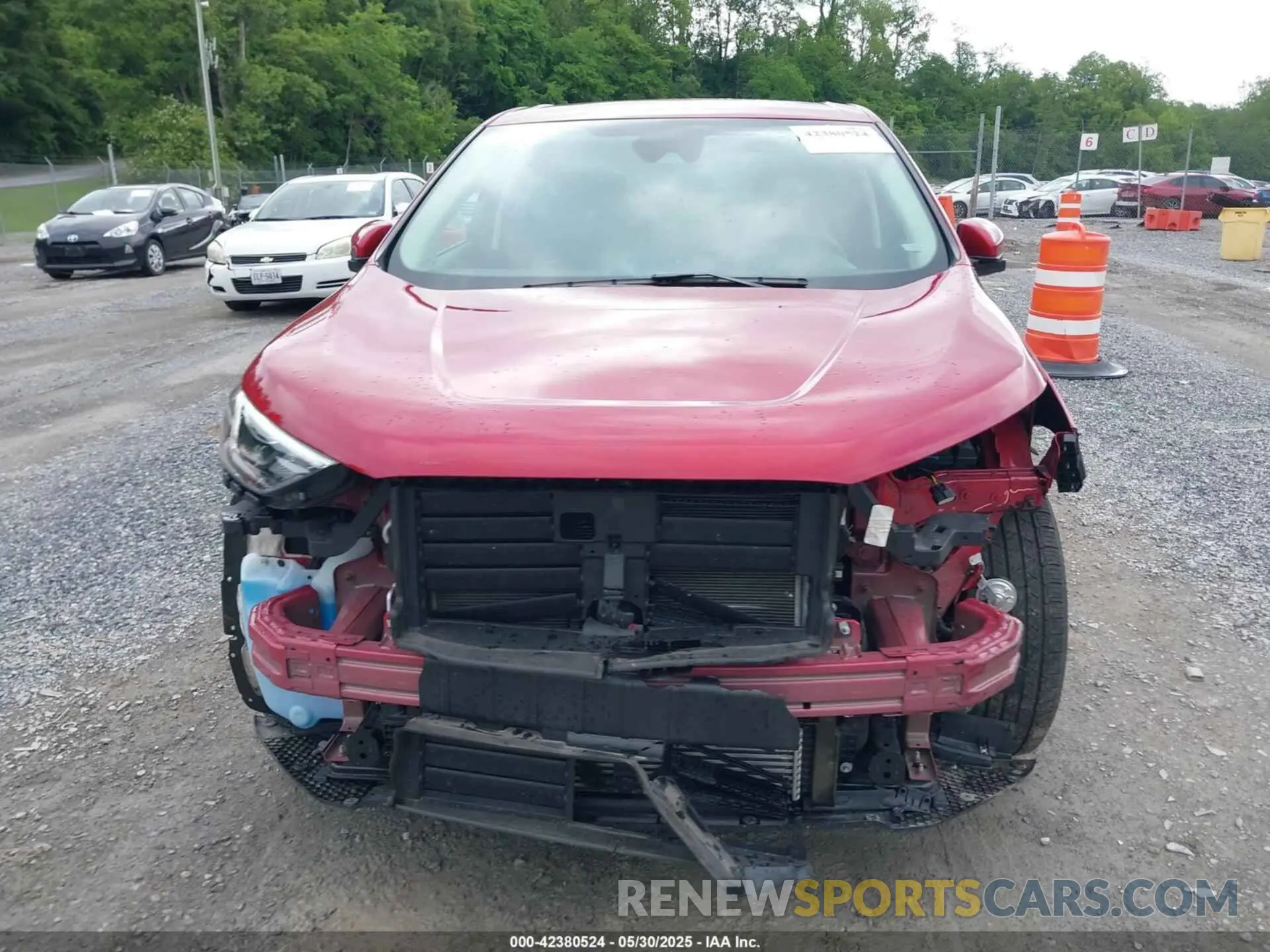 12 Photograph of a damaged car 2FMPK4J9XRBA80413 FORD EDGE 2024