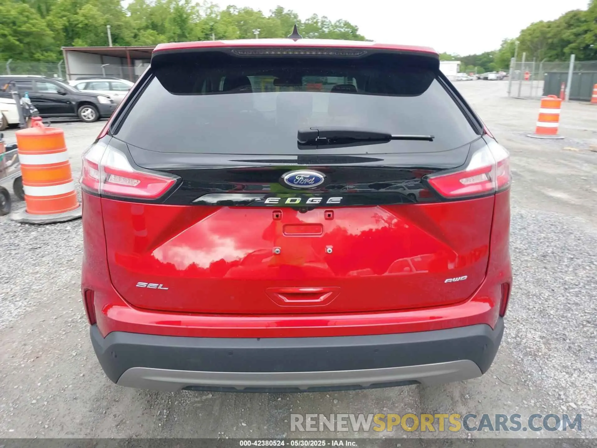 16 Photograph of a damaged car 2FMPK4J9XRBA80413 FORD EDGE 2024