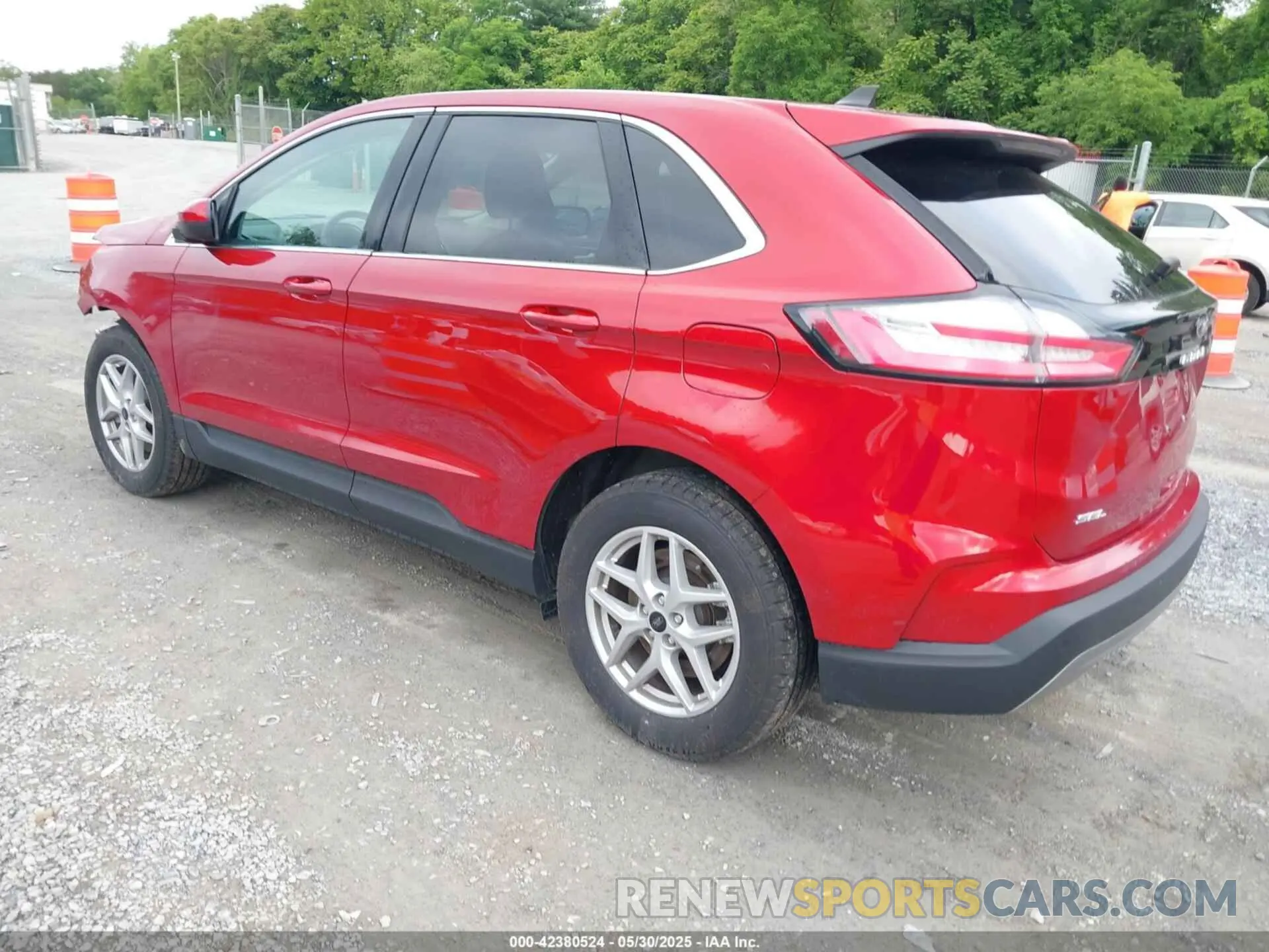 3 Photograph of a damaged car 2FMPK4J9XRBA80413 FORD EDGE 2024