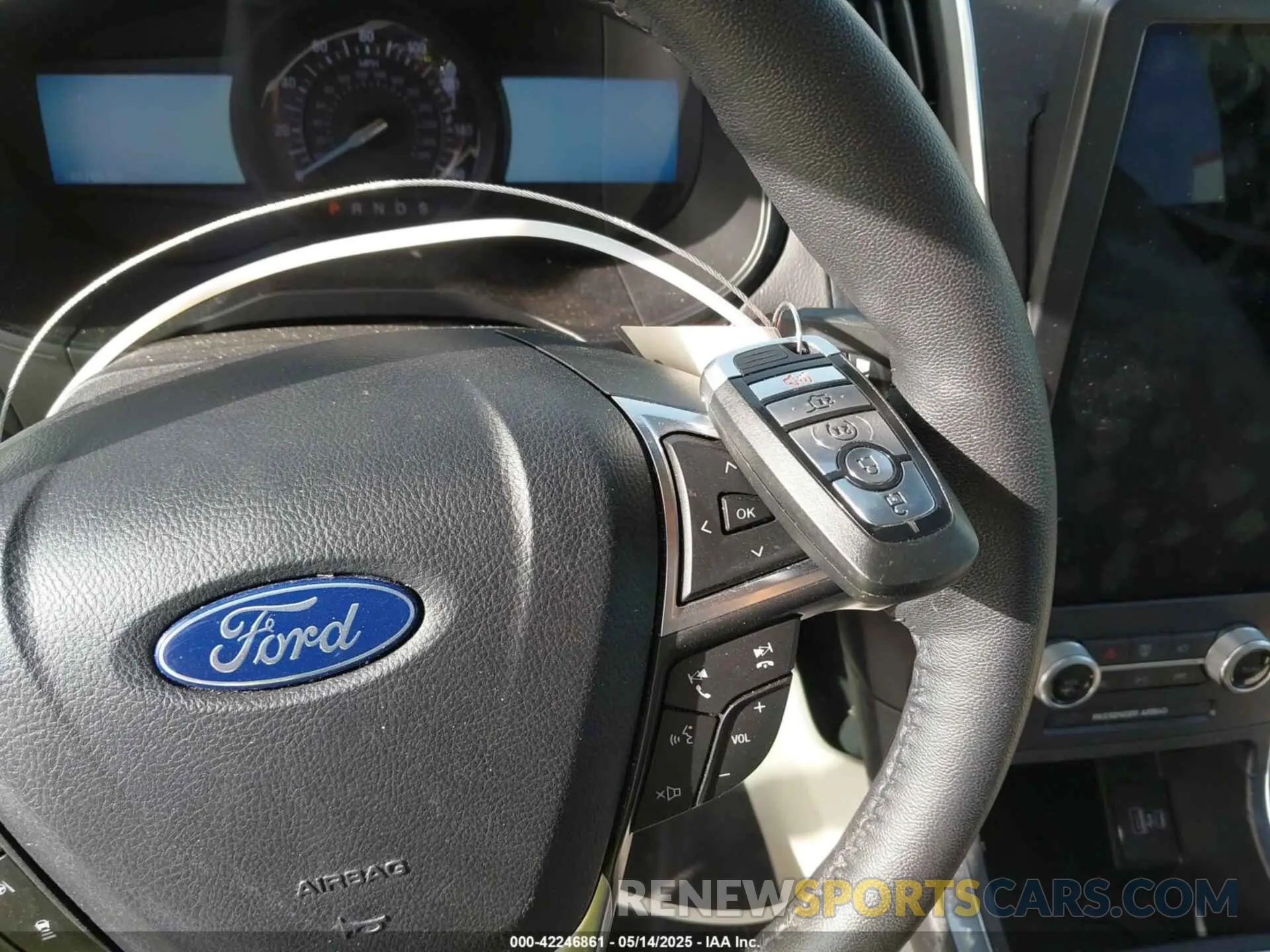 11 Фотография поврежденного автомобиля 2FMPK4K92RBB05805 FORD EDGE 2024