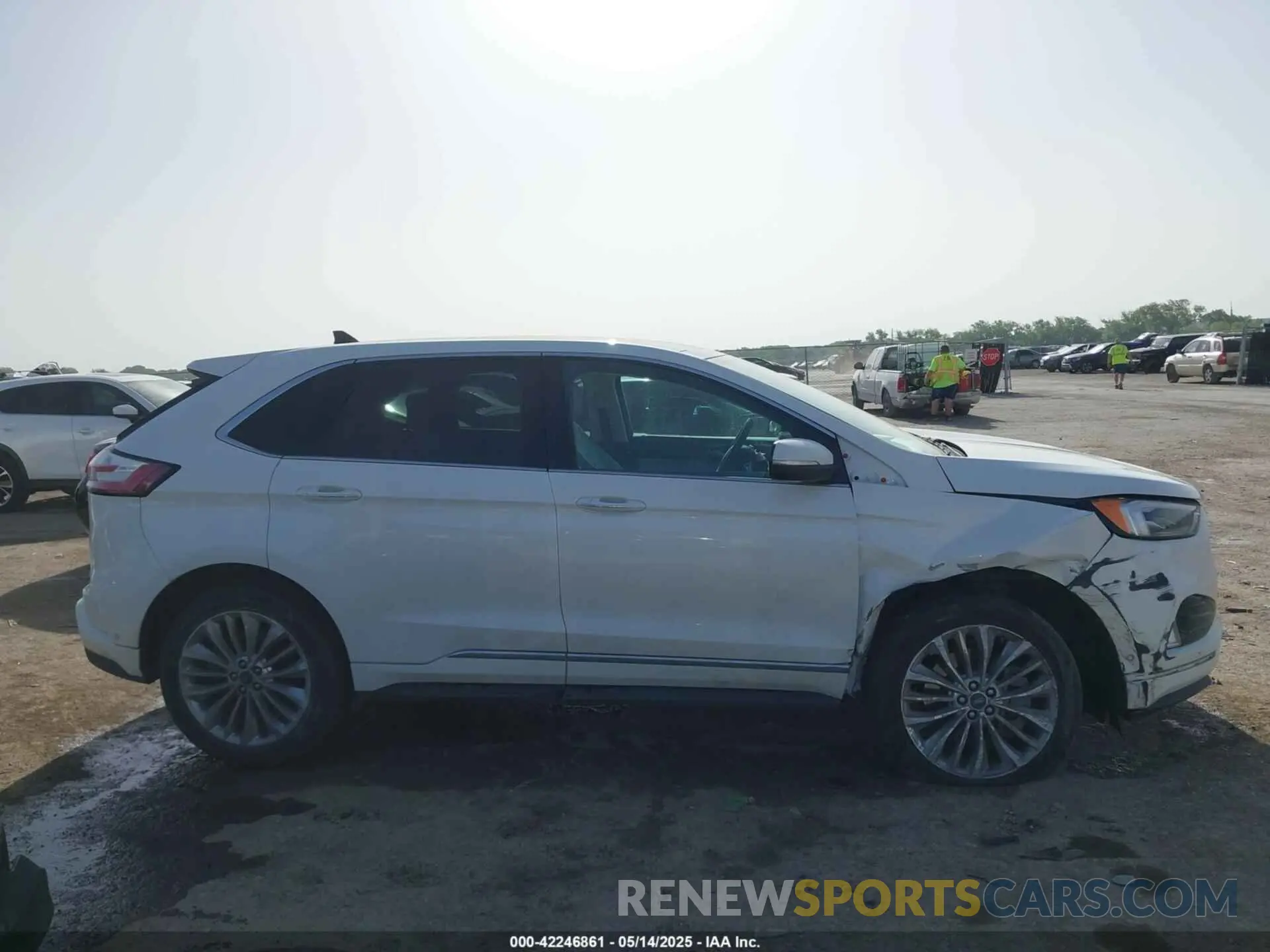 13 Фотография поврежденного автомобиля 2FMPK4K92RBB05805 FORD EDGE 2024
