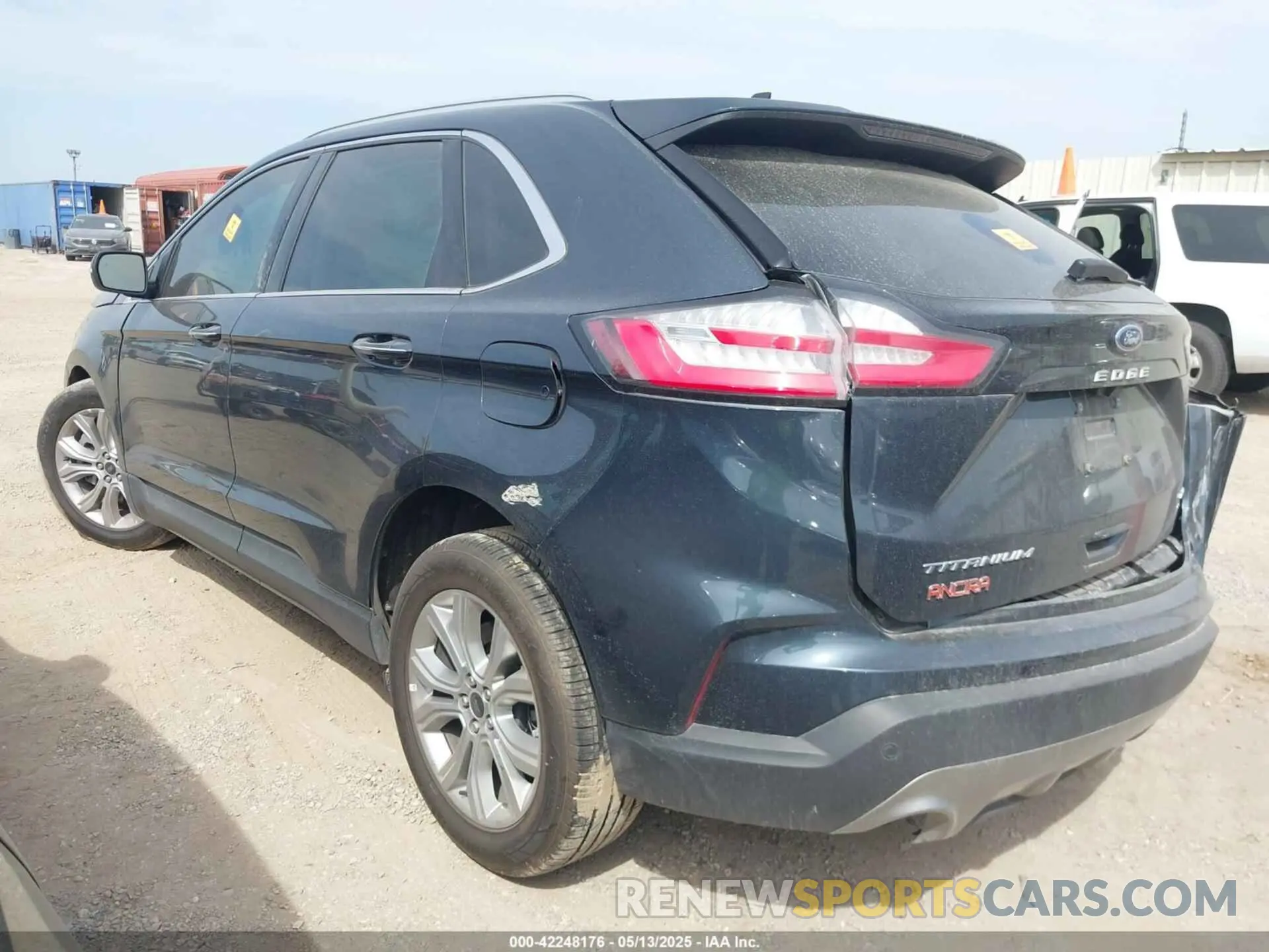 3 Photograph of a damaged car 2FMPK4K94RBA45347 FORD EDGE 2024