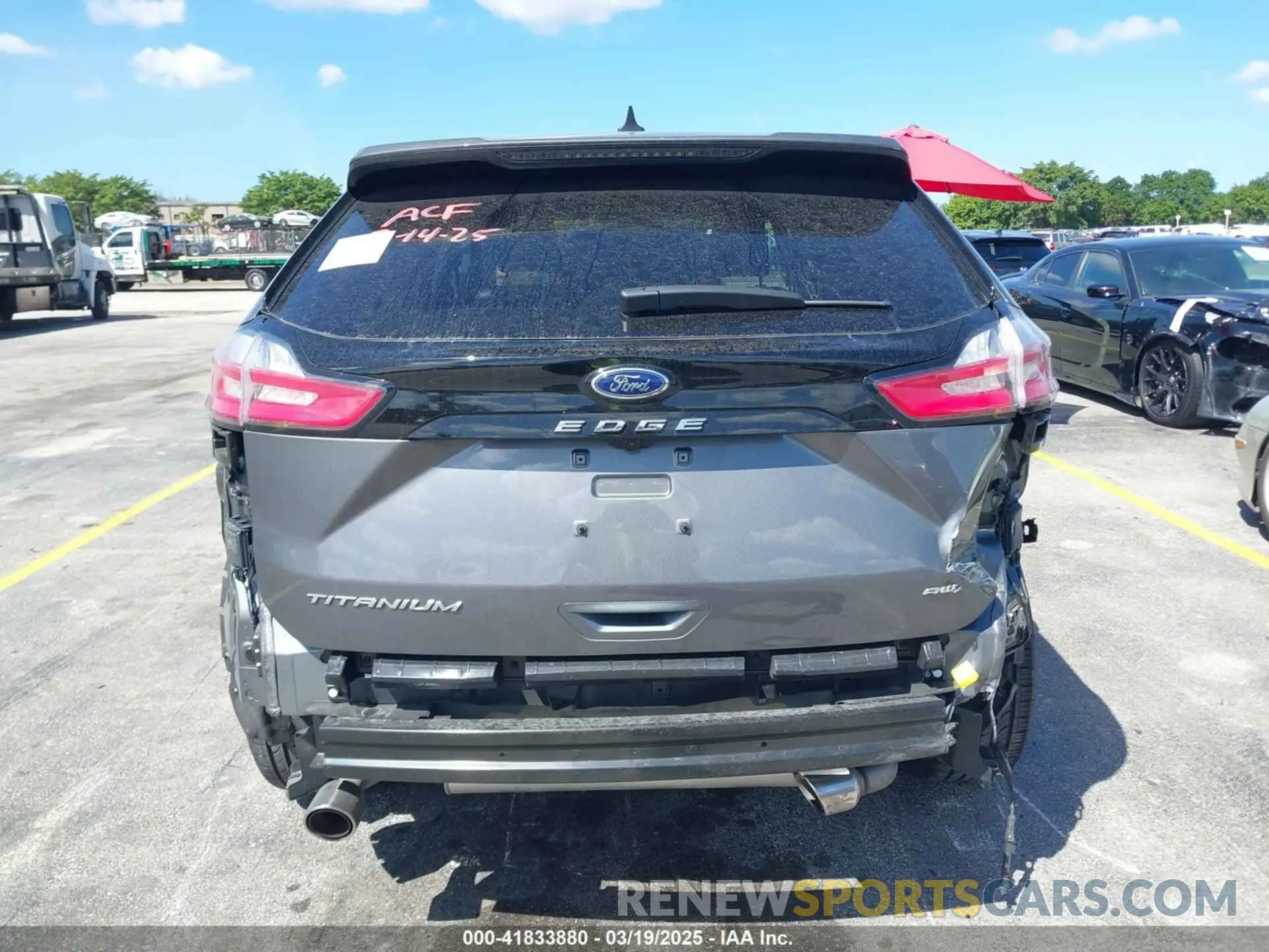 17 Photograph of a damaged car 2FMPK4K96RBA89544 FORD EDGE 2024