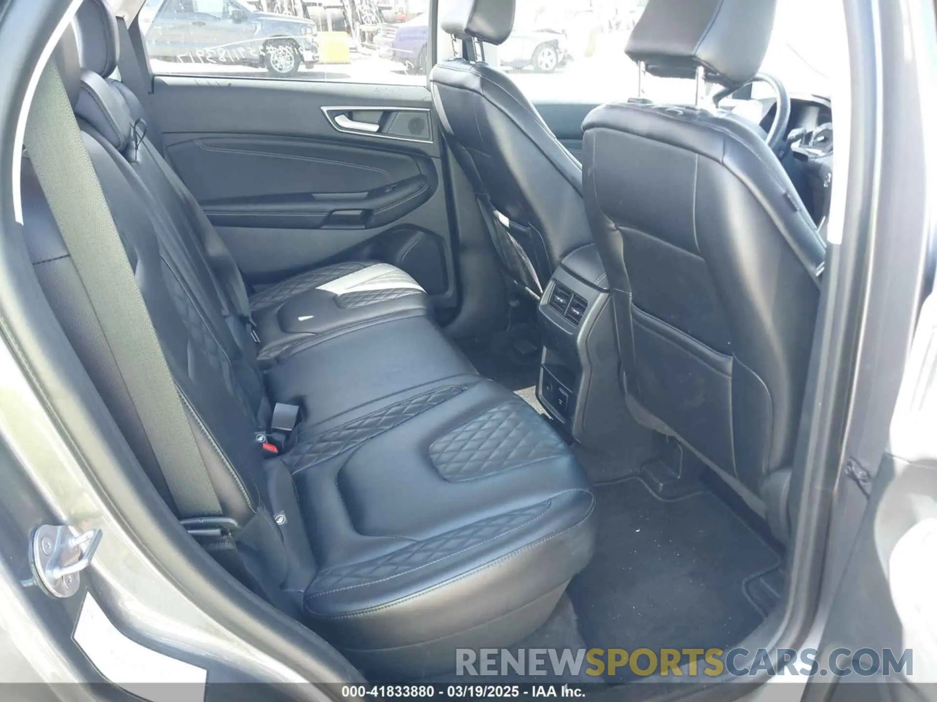 8 Photograph of a damaged car 2FMPK4K96RBA89544 FORD EDGE 2024
