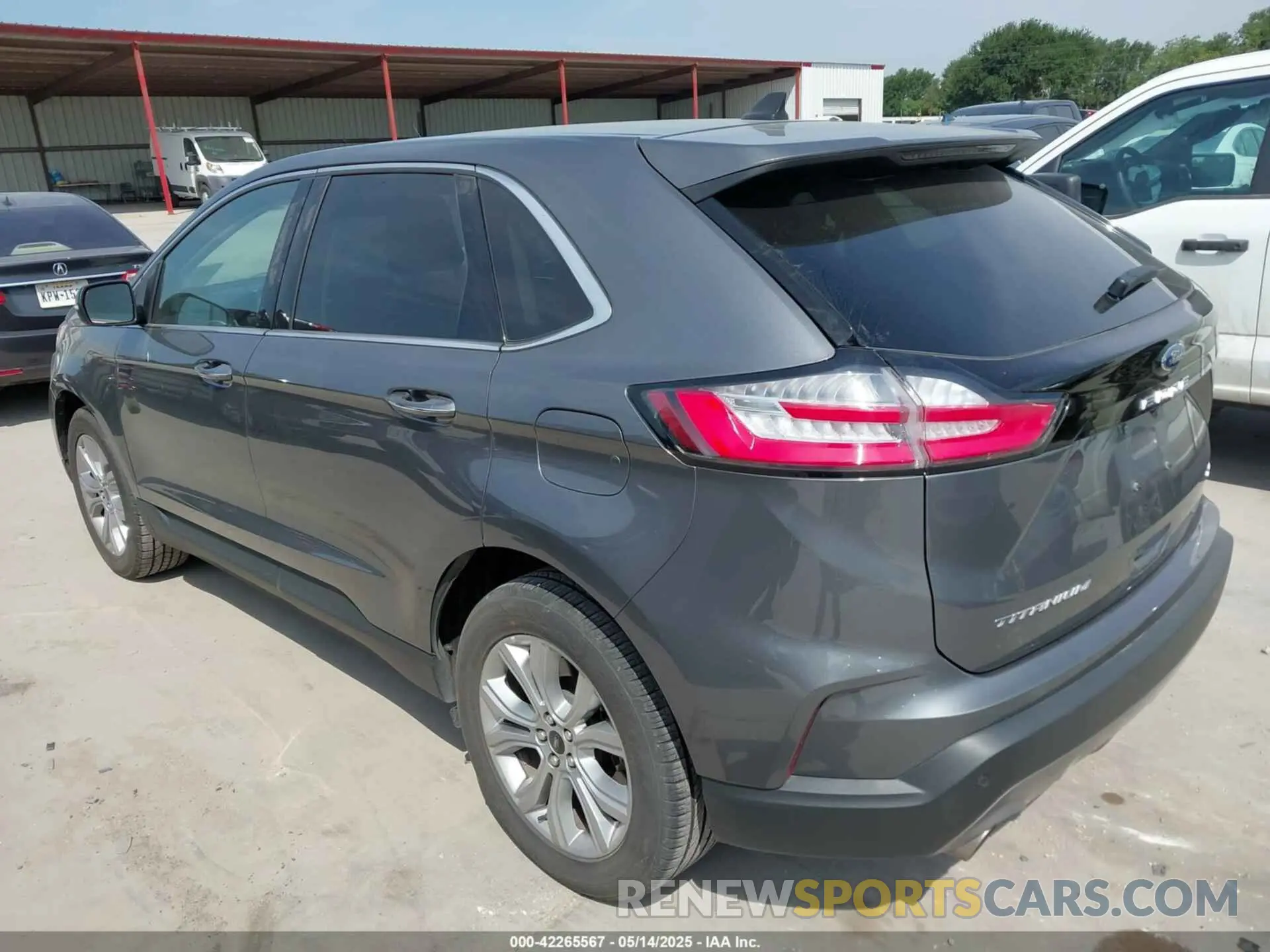 3 Photograph of a damaged car 2FMPK4K9XRBA47278 FORD EDGE 2024