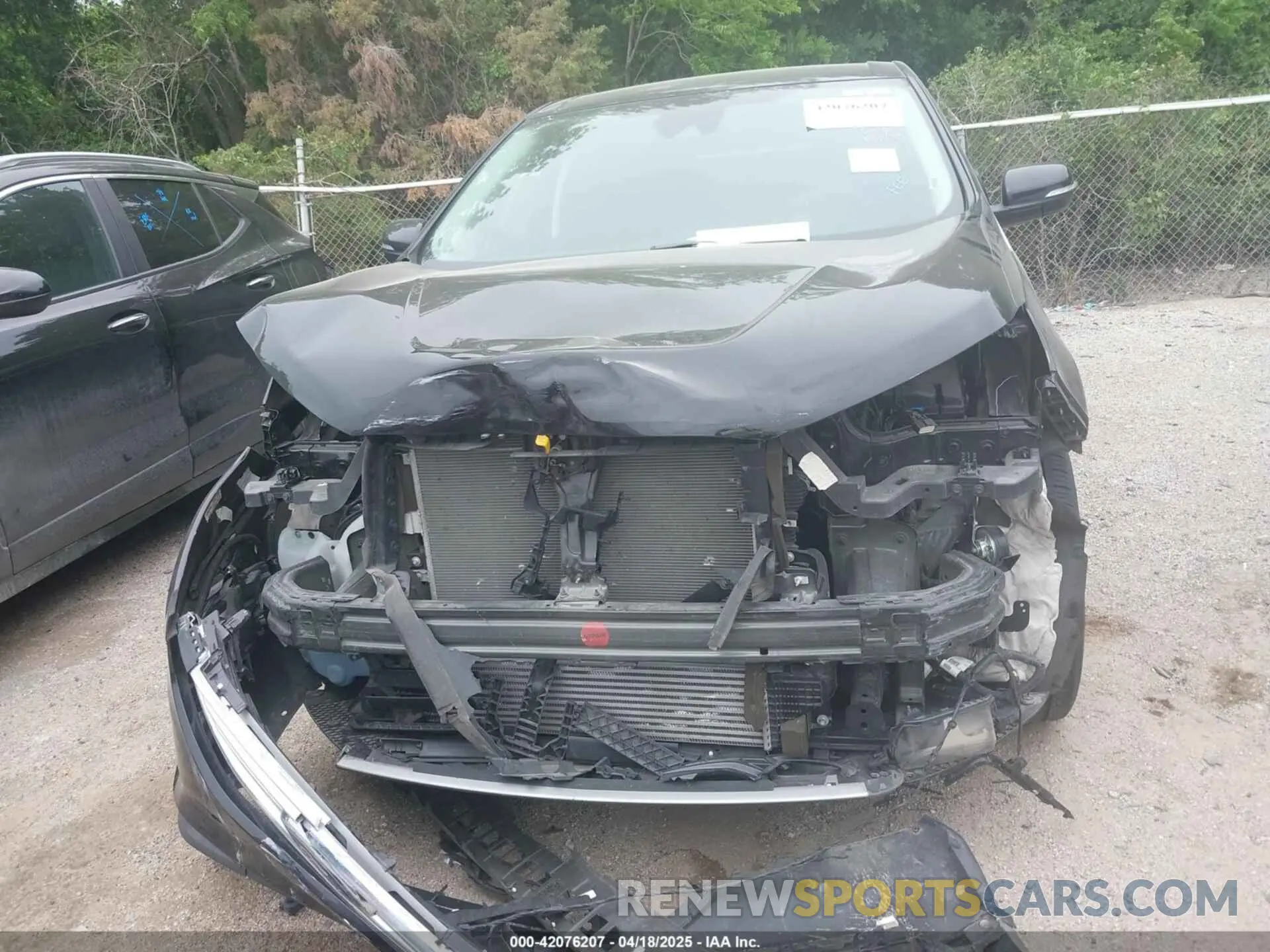 12 Photograph of a damaged car 2FMPK4K9XRBA90034 FORD EDGE 2024