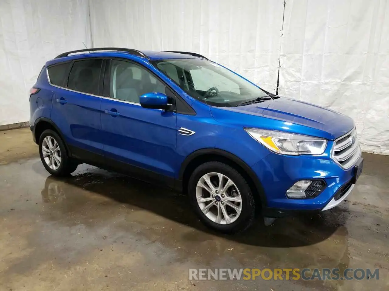 4 Фотография поврежденного автомобиля 1FMCU0GD6JUD05986 FORD ESCAPE 2018