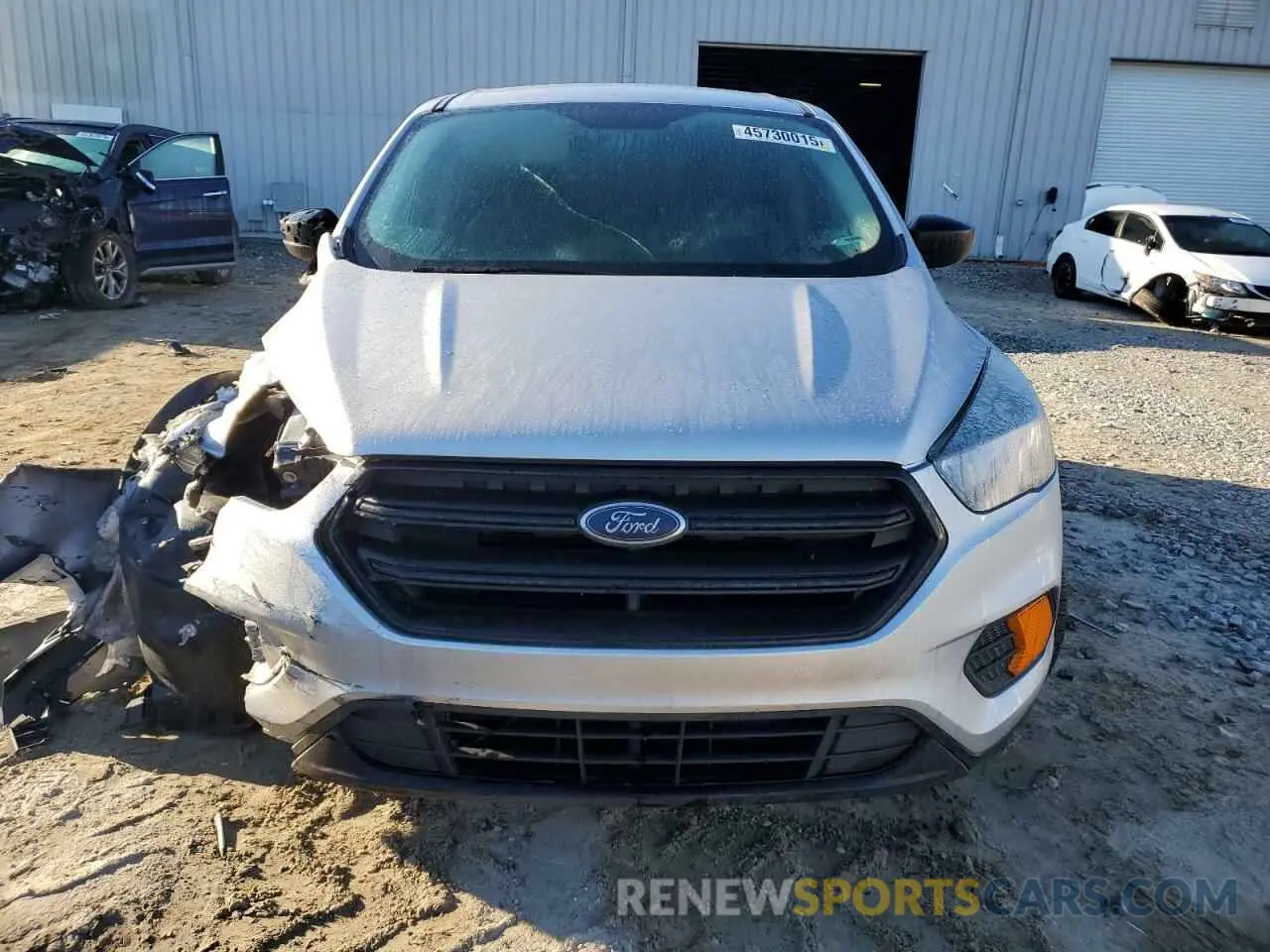5 Фотография поврежденного автомобиля 1FMCU0F70KUA30273 FORD ESCAPE 2019