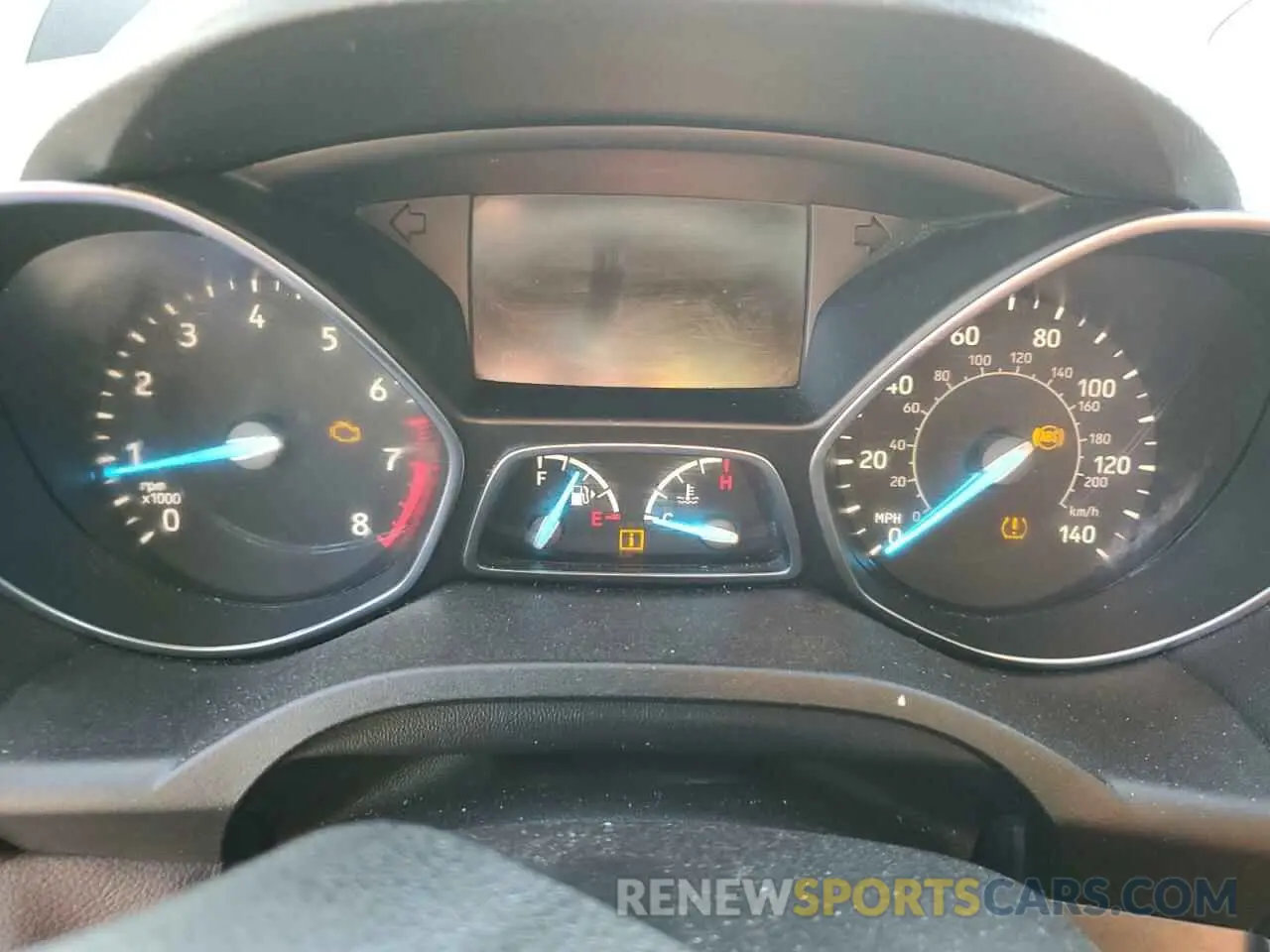 9 Photograph of a damaged car 1FMCU0F70KUC03130 FORD ESCAPE 2019