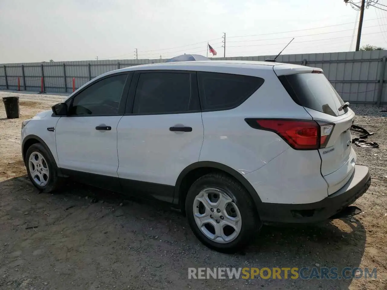 2 Photograph of a damaged car 1FMCU0F71KUA44604 FORD ESCAPE 2019