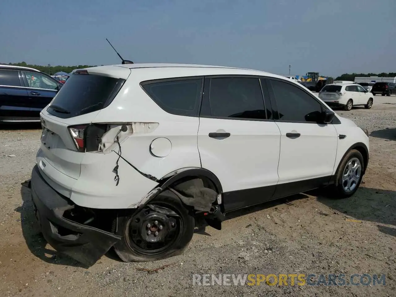 3 Photograph of a damaged car 1FMCU0F71KUA44604 FORD ESCAPE 2019