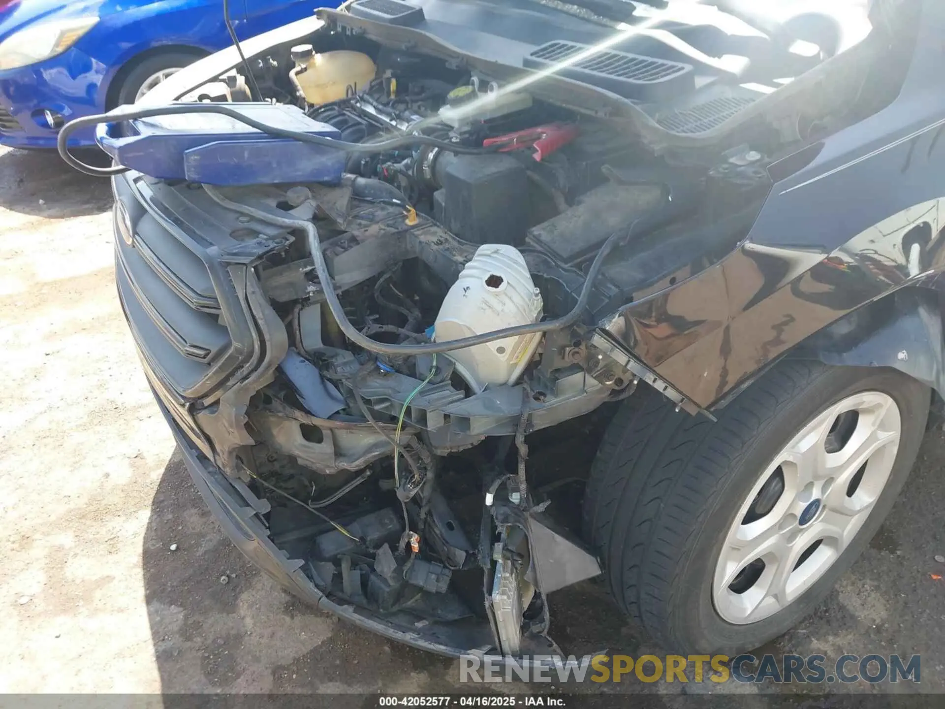 6 Фотография поврежденного автомобиля 1FMCU0F71KUA63170 FORD ESCAPE 2019