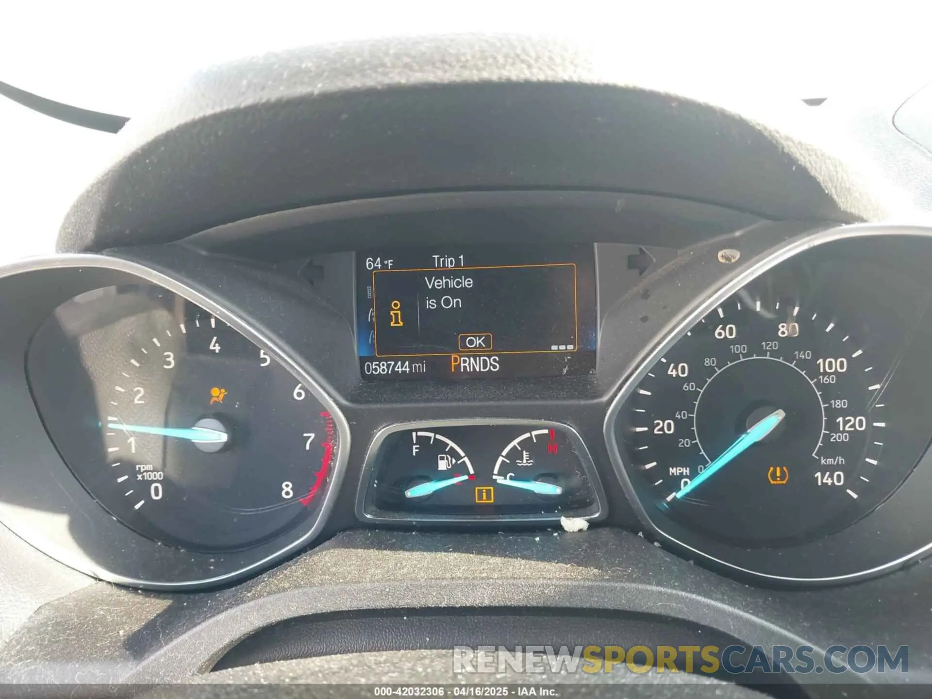 7 Фотография поврежденного автомобиля 1FMCU0F71KUB21083 FORD ESCAPE 2019