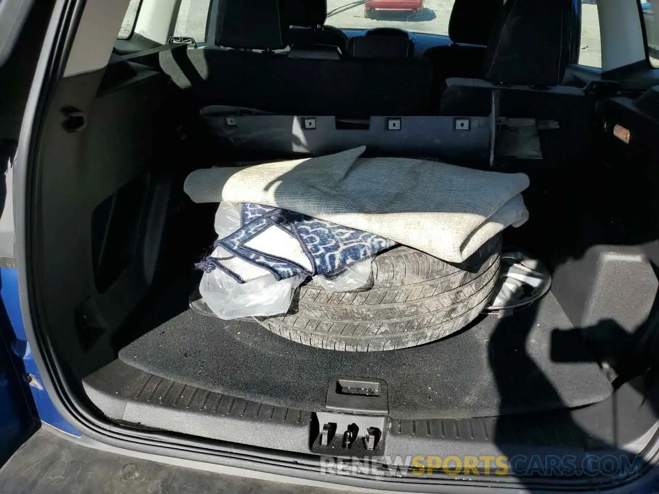 13 Photograph of a damaged car 1FMCU0F71KUC46973 FORD ESCAPE 2019