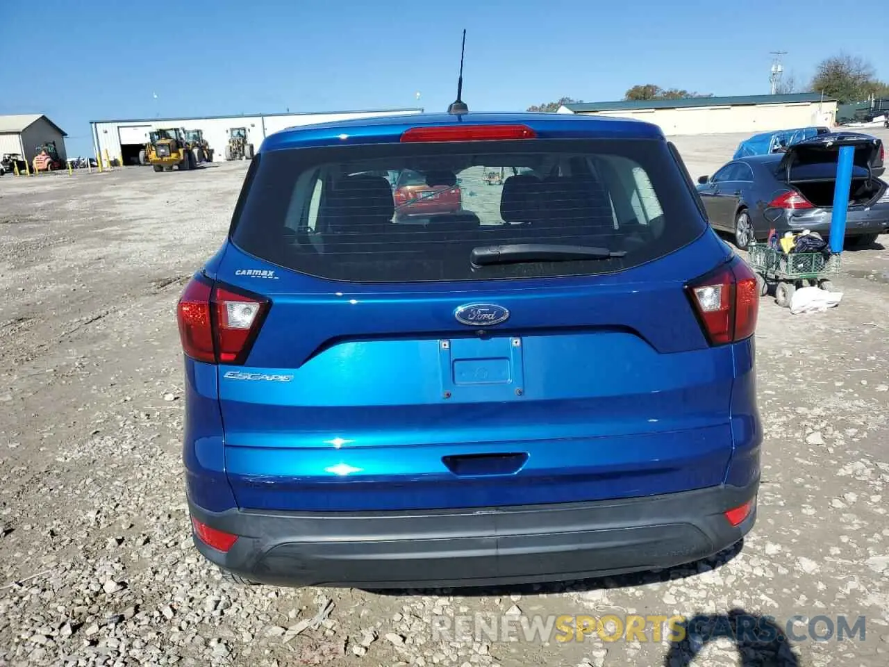 6 Photograph of a damaged car 1FMCU0F71KUC46973 FORD ESCAPE 2019