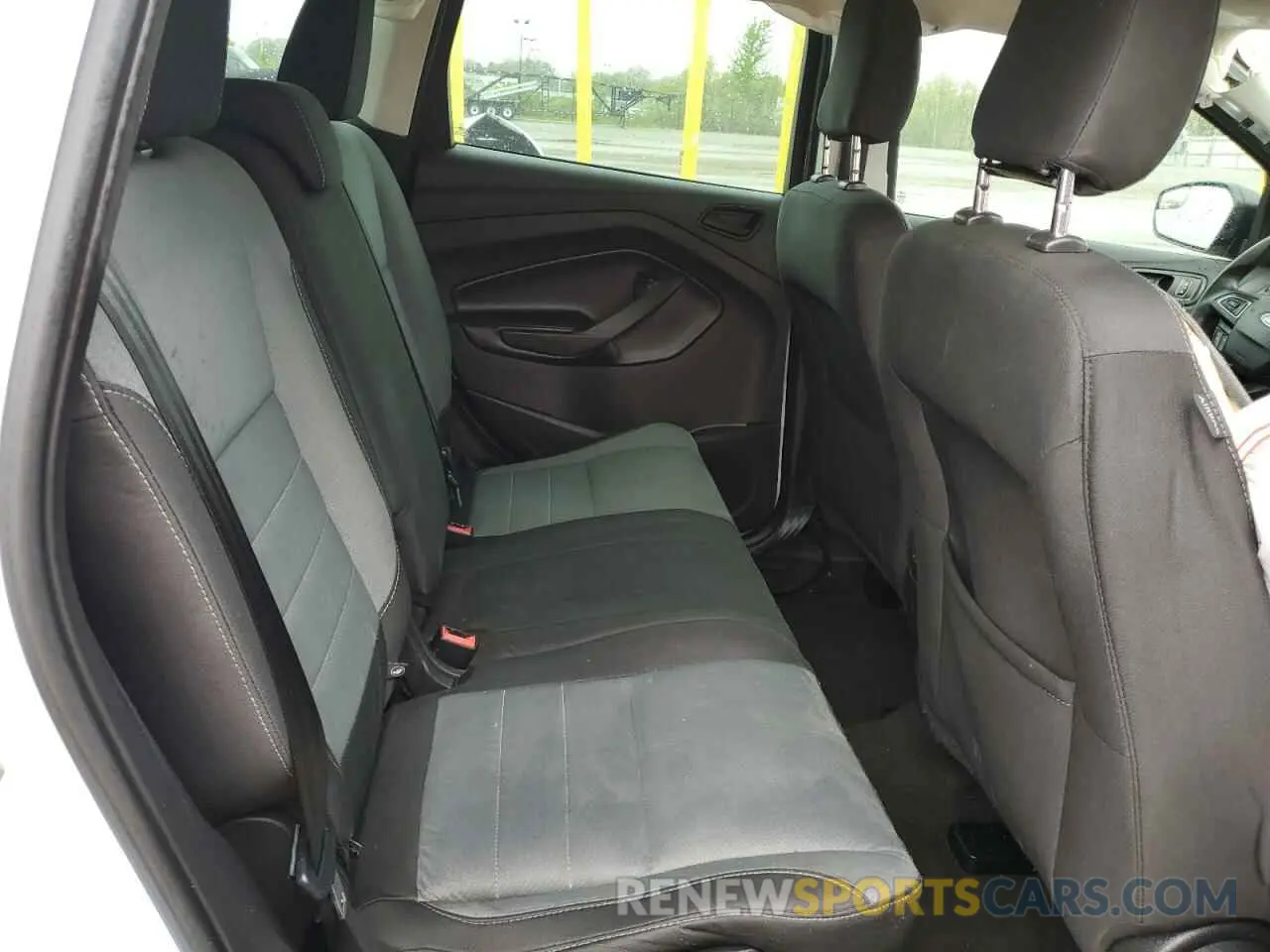 11 Photograph of a damaged car 1FMCU0F72KUA23079 FORD ESCAPE 2019
