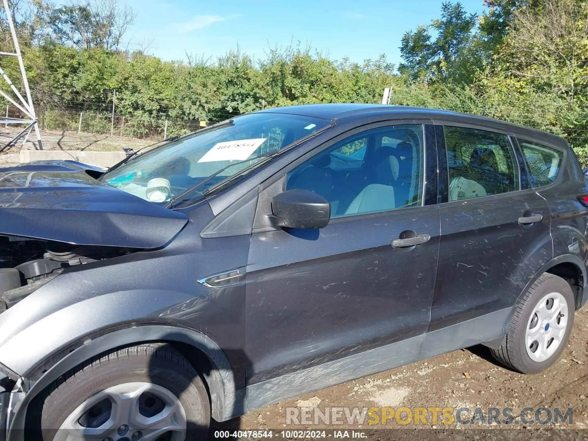 15 Photograph of a damaged car 1FMCU0F72KUA51996 FORD ESCAPE 2019