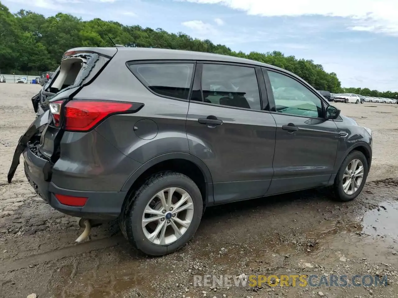 3 Photograph of a damaged car 1FMCU0F72KUA88630 FORD ESCAPE 2019