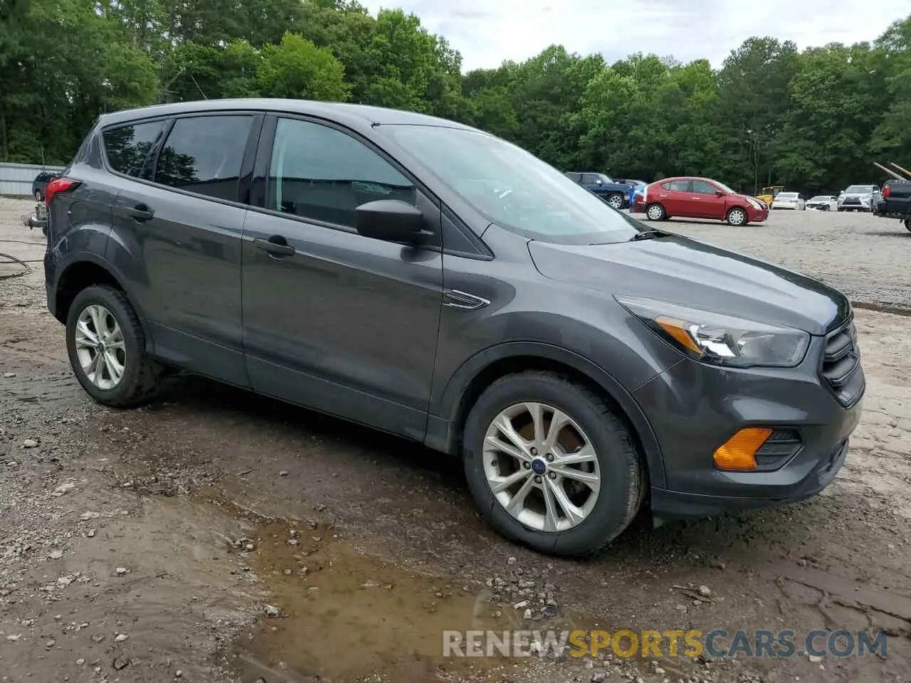 4 Photograph of a damaged car 1FMCU0F72KUA88630 FORD ESCAPE 2019