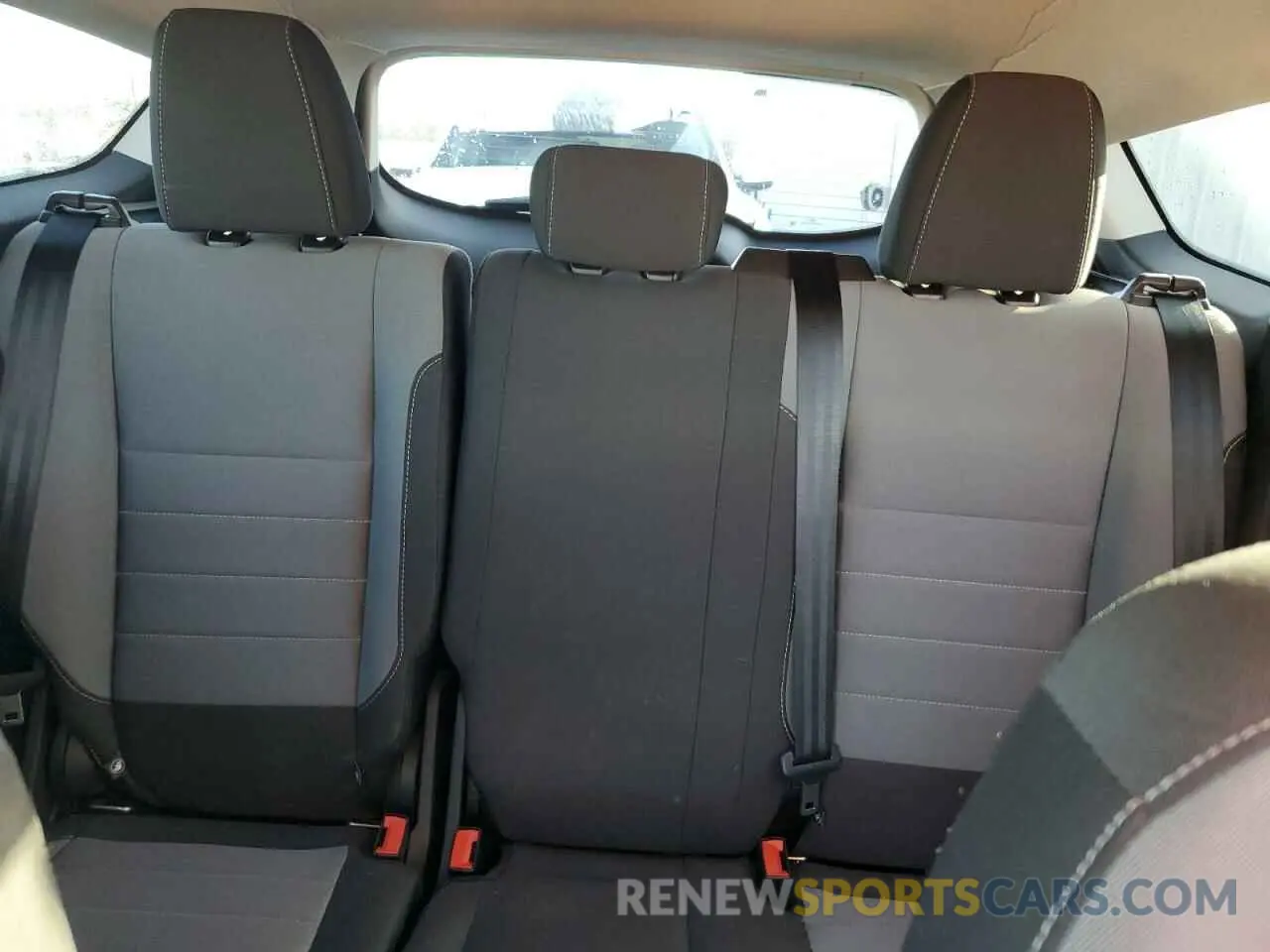 10 Фотография поврежденного автомобиля 1FMCU0F72KUB45800 FORD ESCAPE 2019