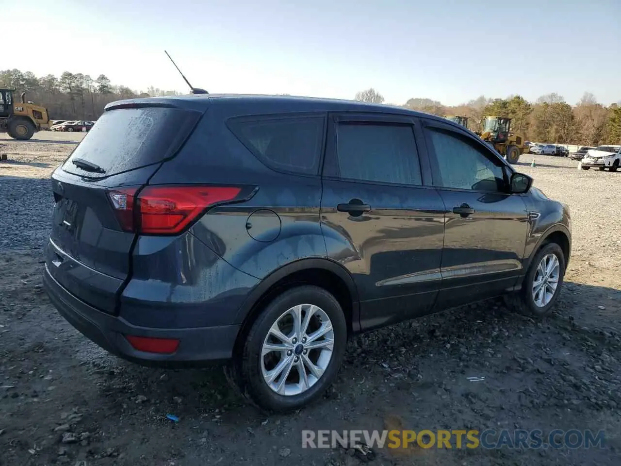 3 Фотография поврежденного автомобиля 1FMCU0F72KUB45800 FORD ESCAPE 2019
