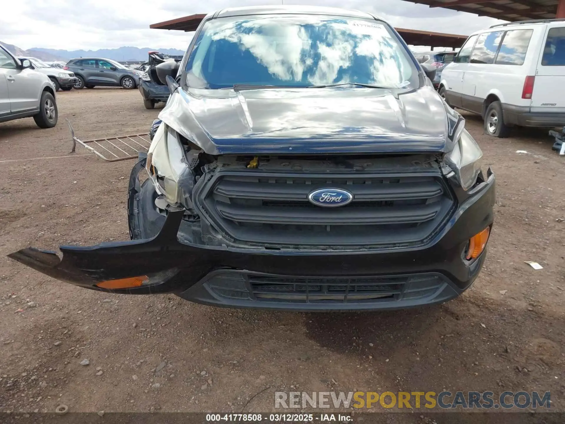 6 Photograph of a damaged car 1FMCU0F72KUC27784 FORD ESCAPE 2019