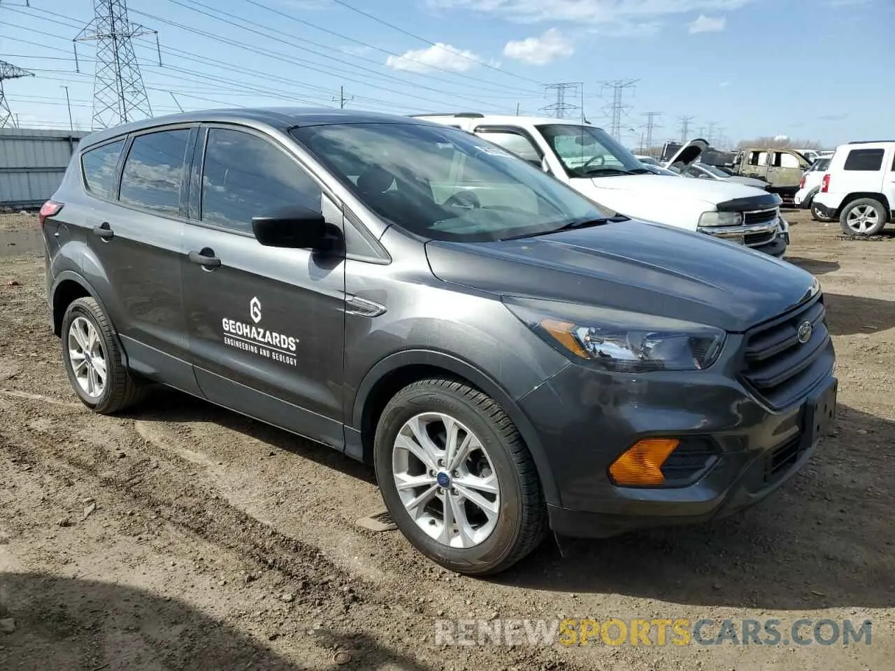 4 Photograph of a damaged car 1FMCU0F73KUB01921 FORD ESCAPE 2019
