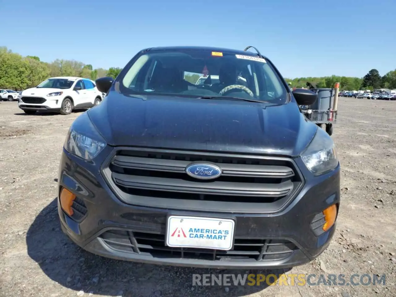 5 Photograph of a damaged car 1FMCU0F73KUB02986 FORD ESCAPE 2019