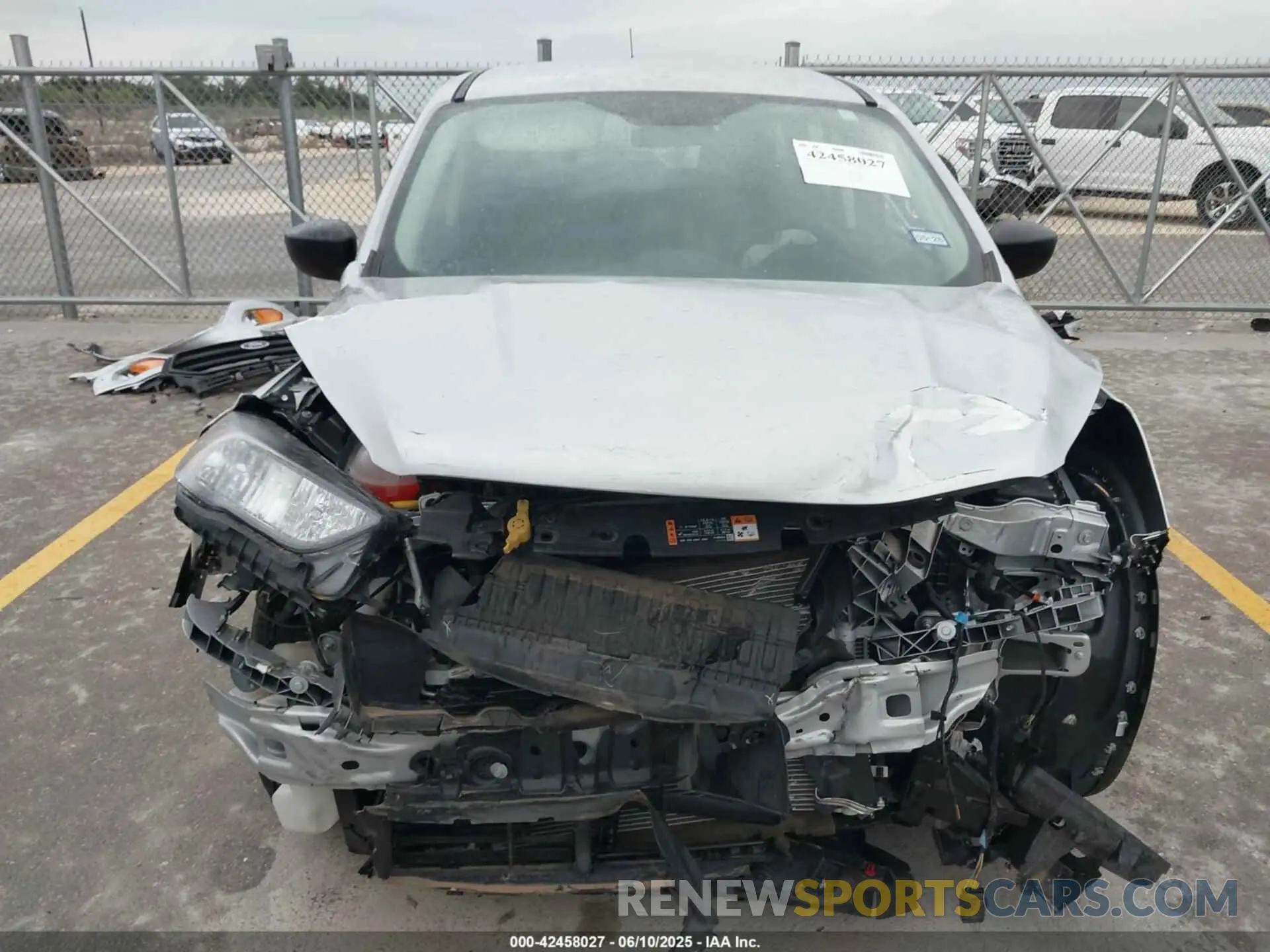 6 Photograph of a damaged car 1FMCU0F73KUB26236 FORD ESCAPE 2019