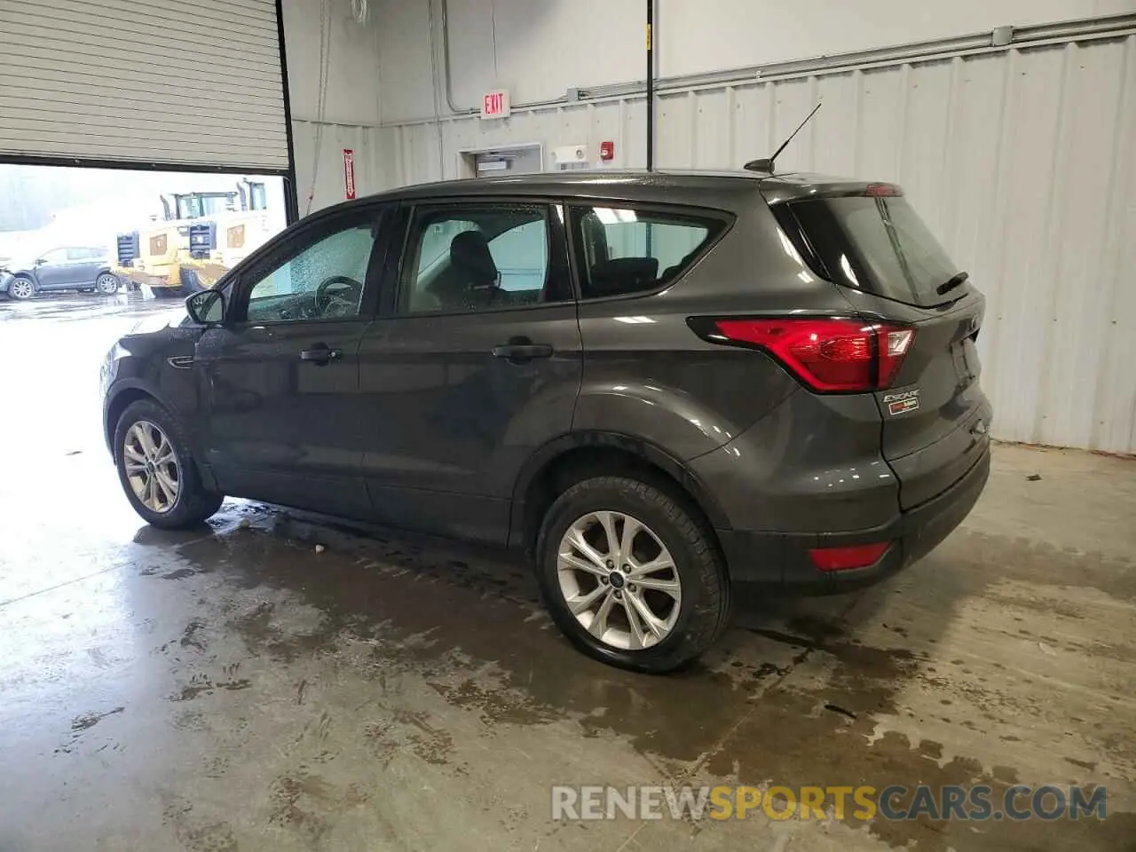 2 Photograph of a damaged car 1FMCU0F73KUB73587 FORD ESCAPE 2019